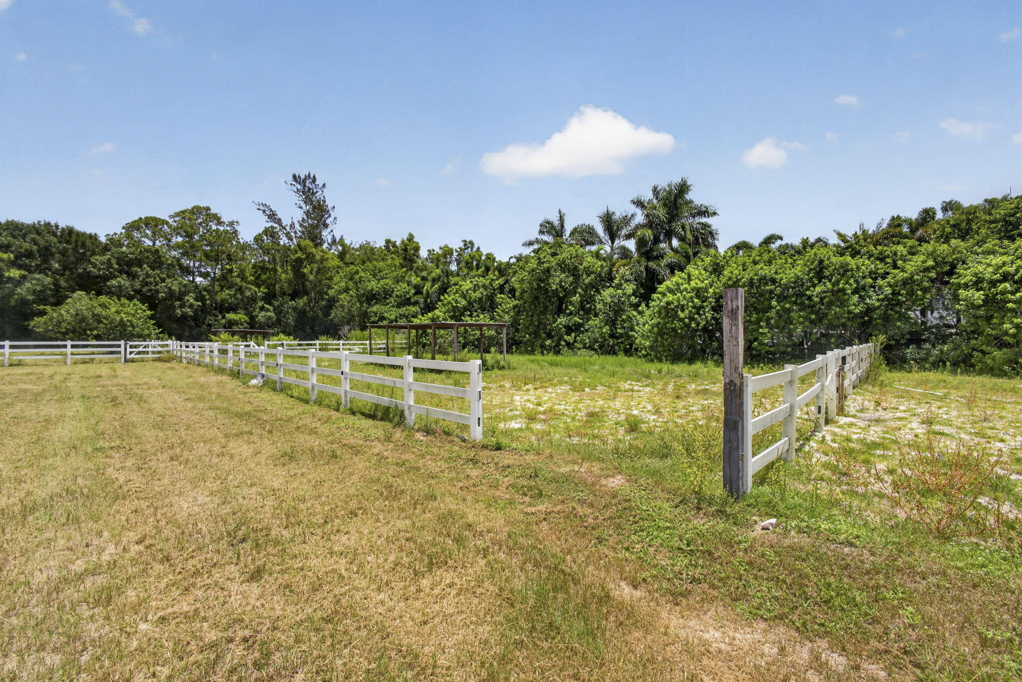 Loxahatchee Groves - Land