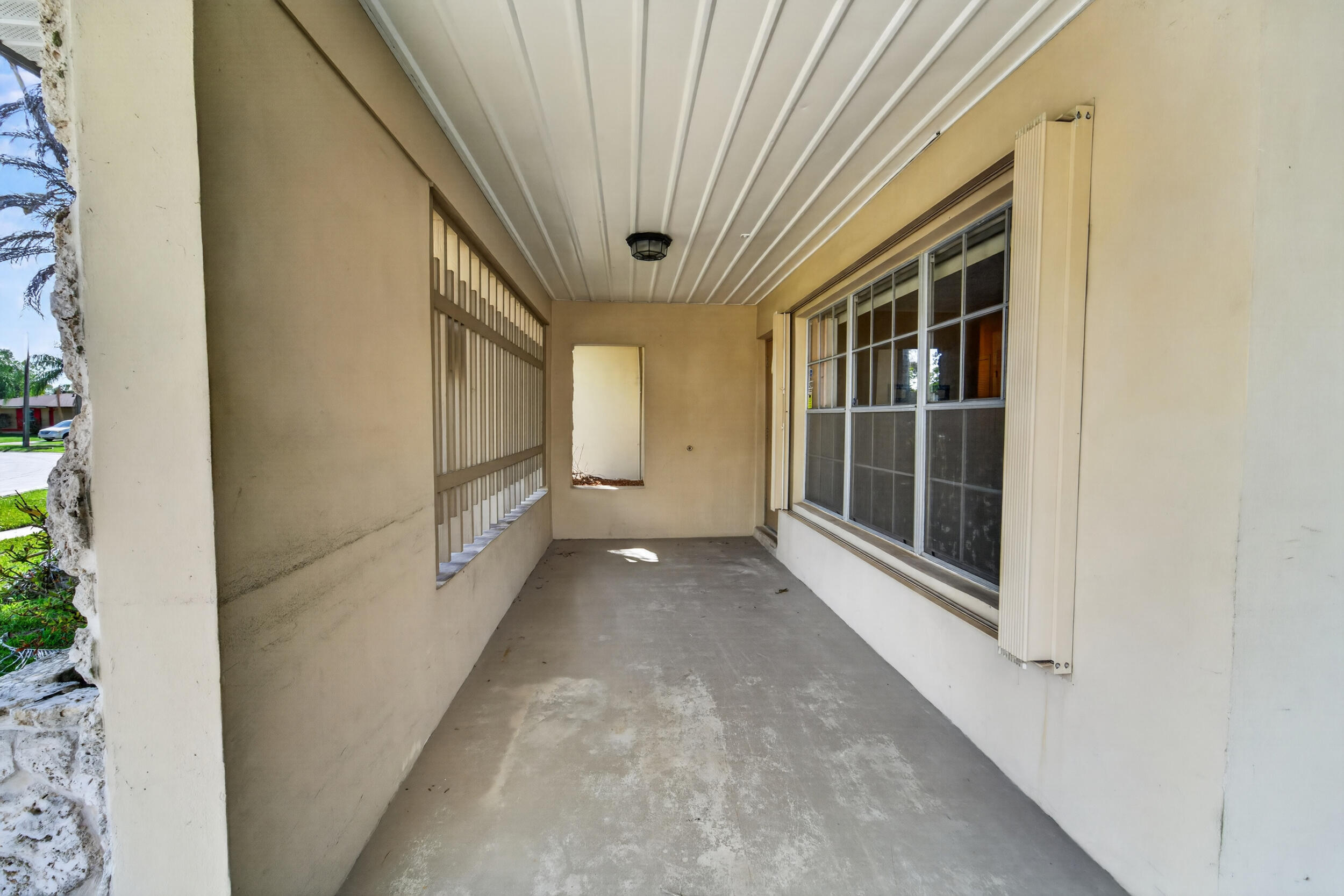 PORT ST LUCIE FLORESTA PINES UNIT 2 - Residential