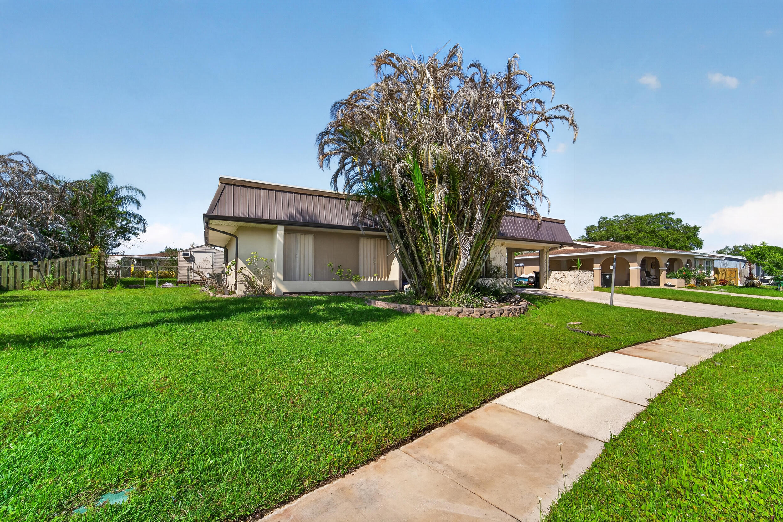 PORT ST LUCIE FLORESTA PINES UNIT 2 - Residential