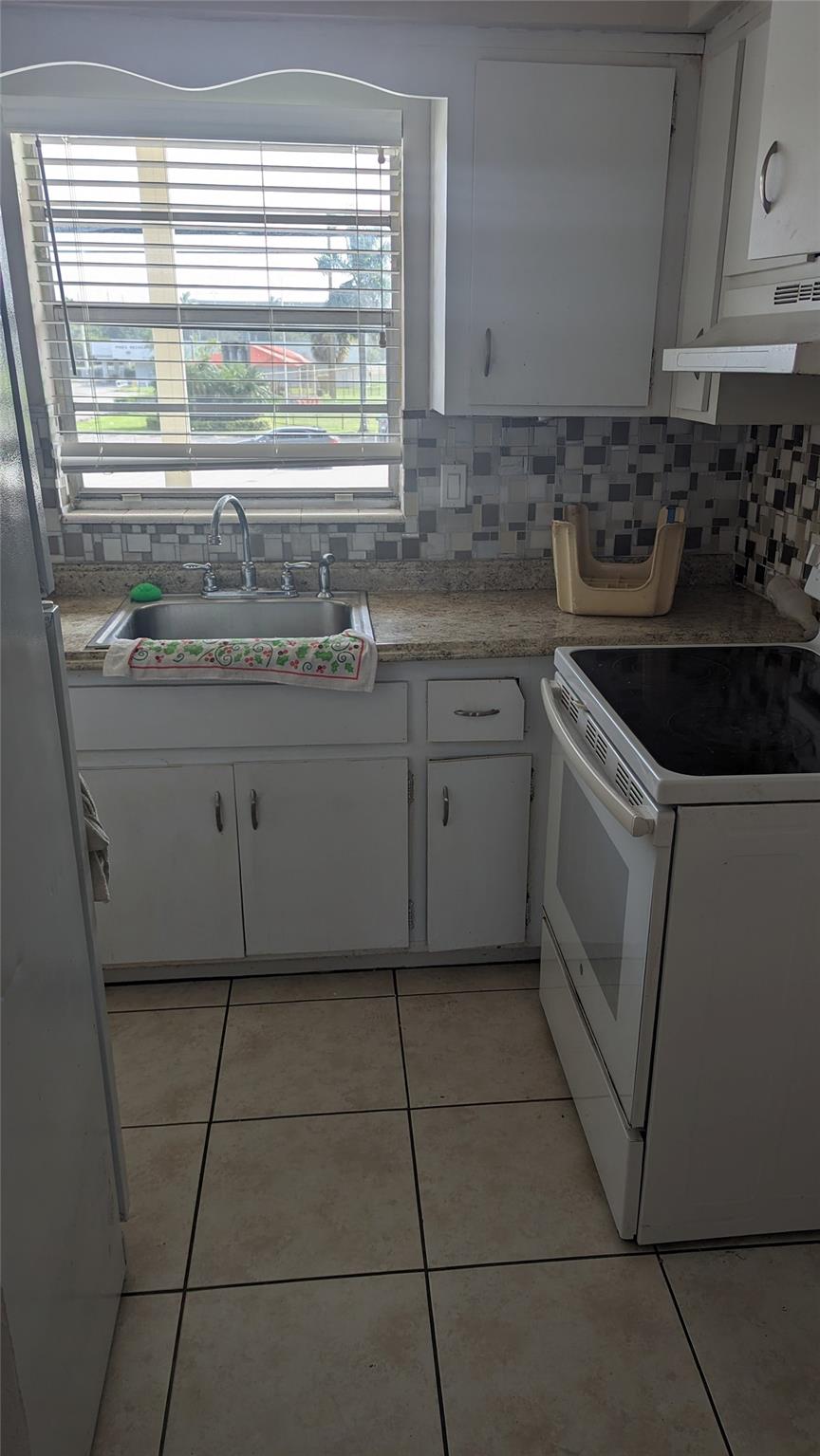 Pembroke House Condo - Residential