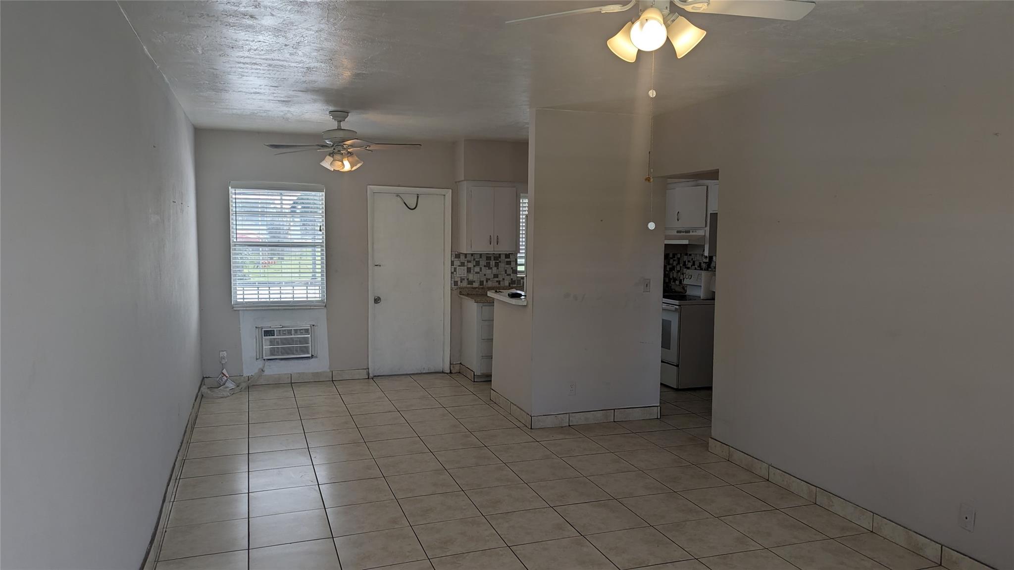 Pembroke House Condo - Residential