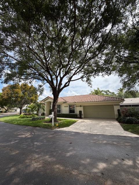 Palm Aire Oaks Course Est - Residential