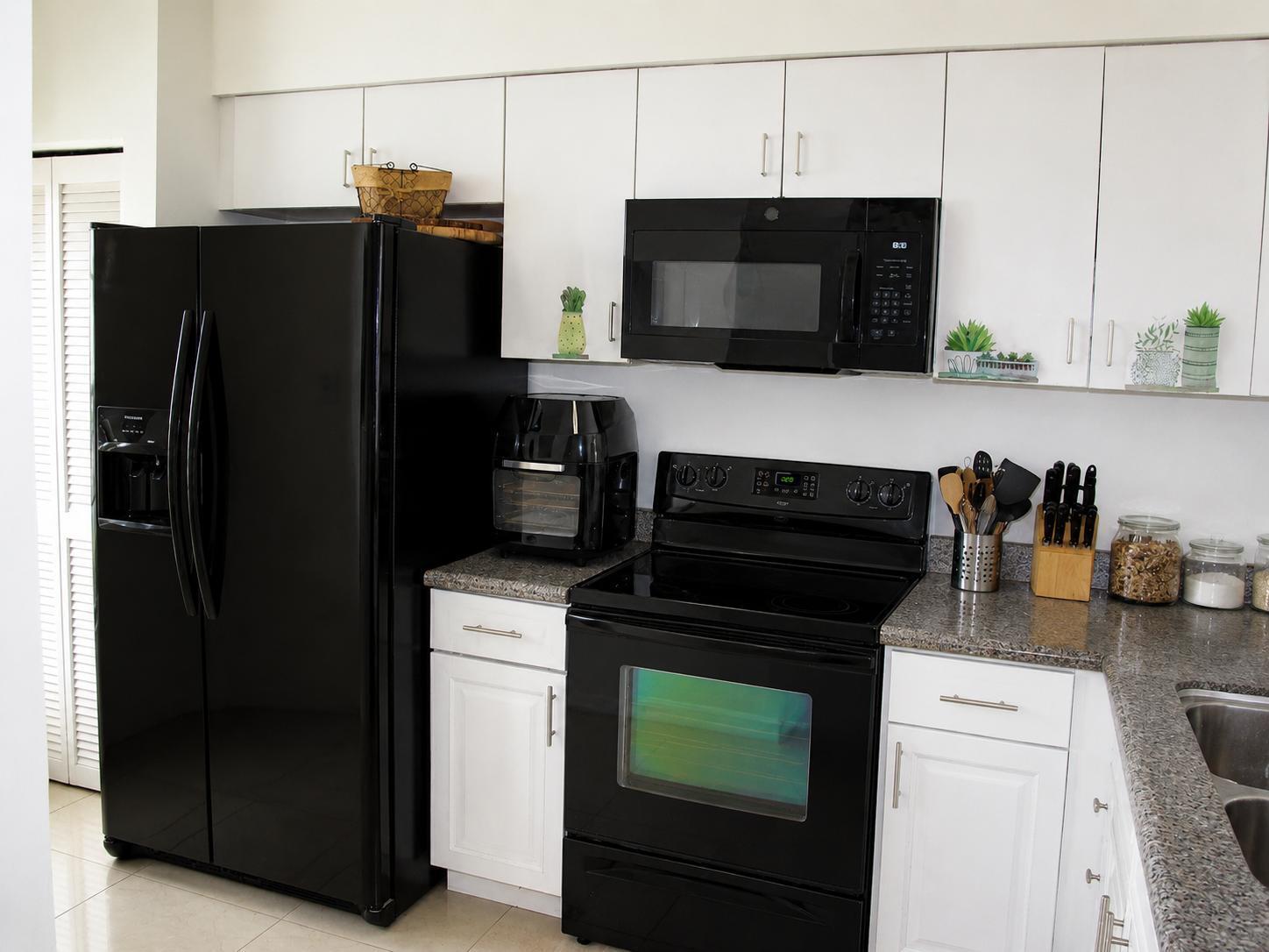 Coconuts at BONAVENTURE - Residential Lease