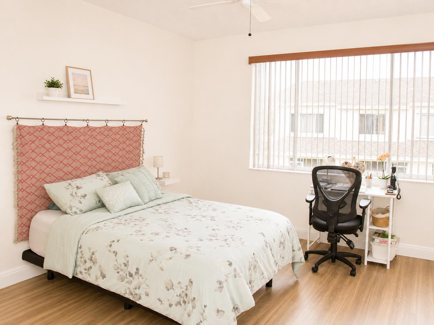 Coconuts at BONAVENTURE - Residential Lease