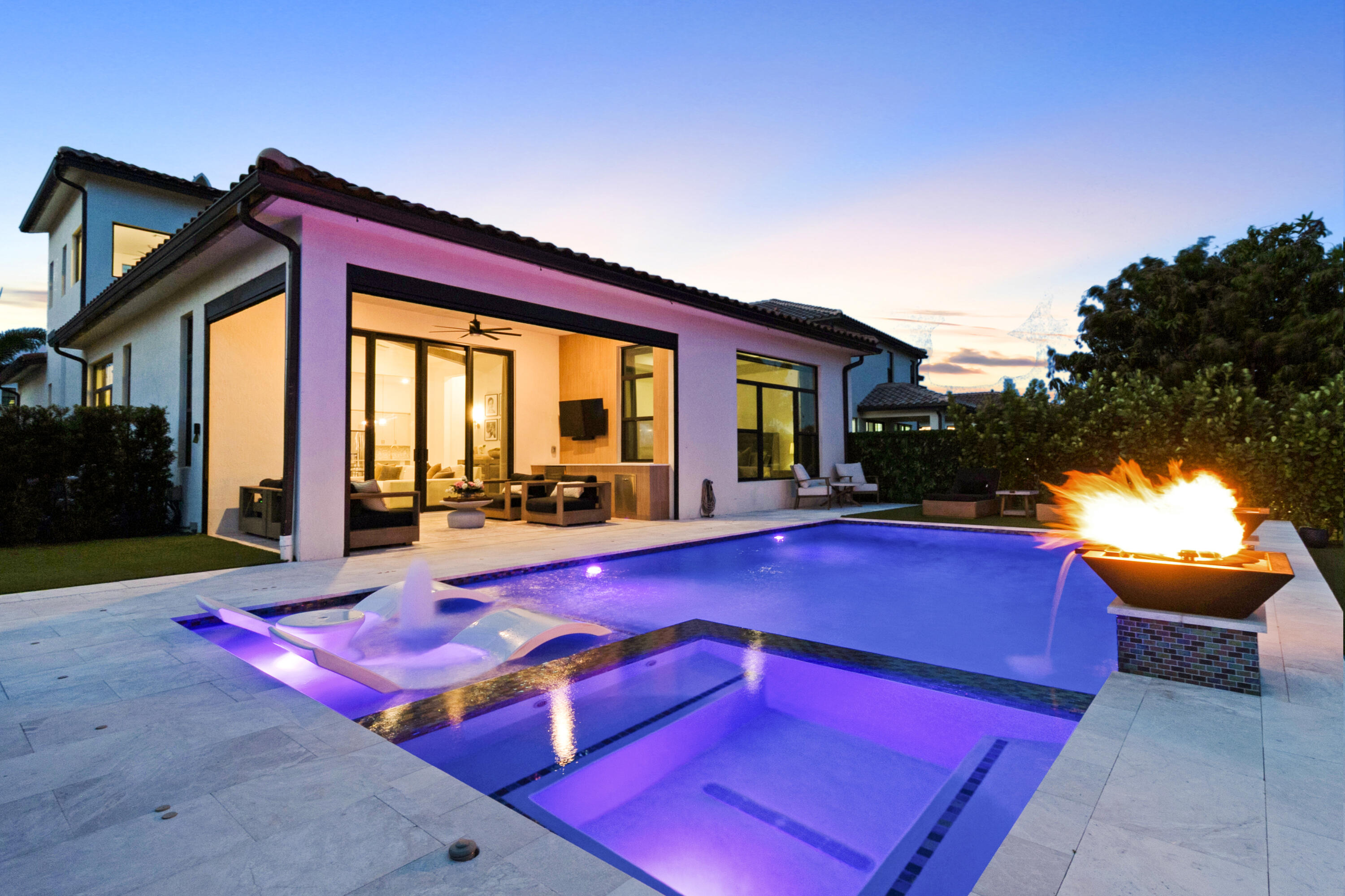 PALM MEADOWS ESTATES - Residential