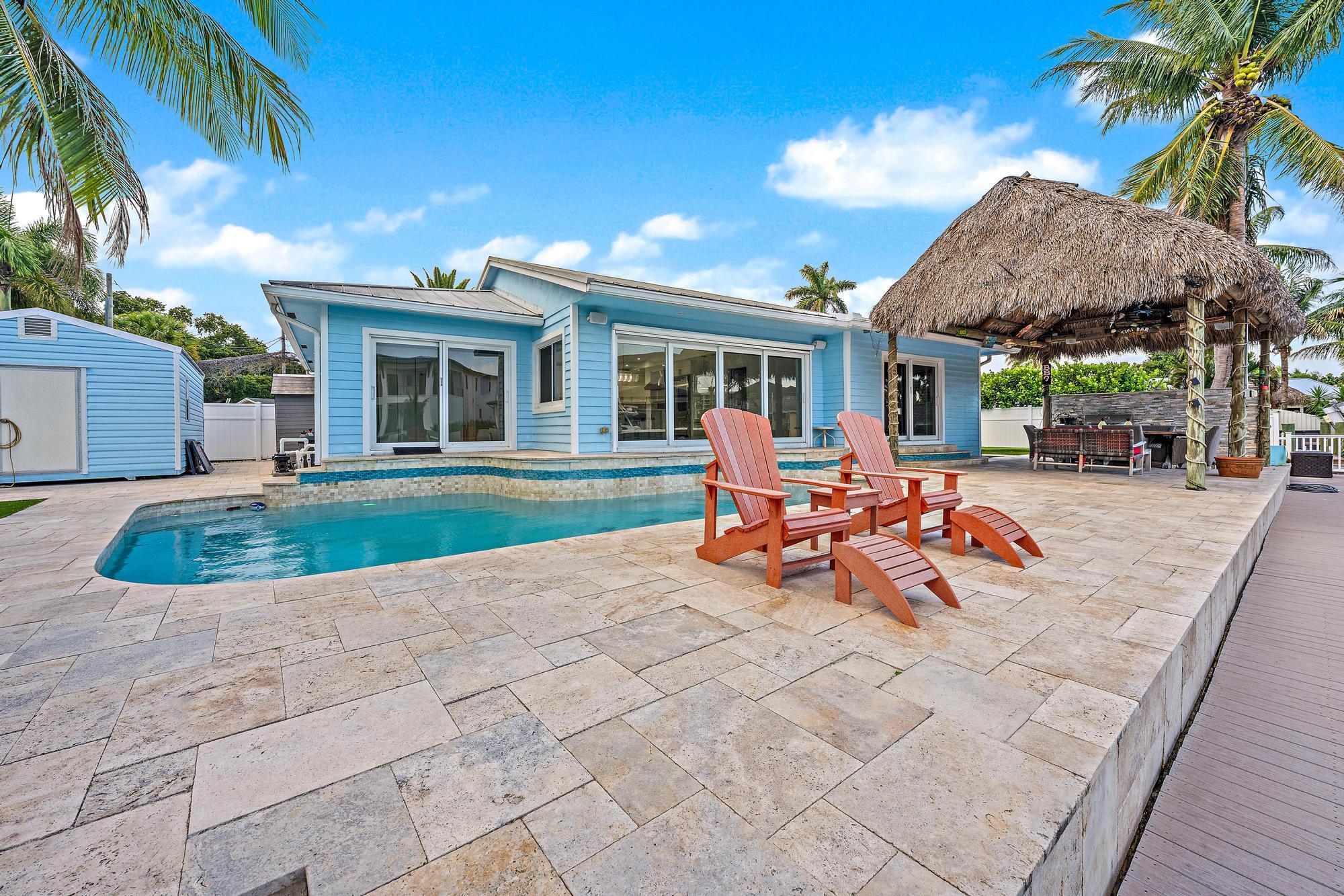PIRATES COVE - Residential