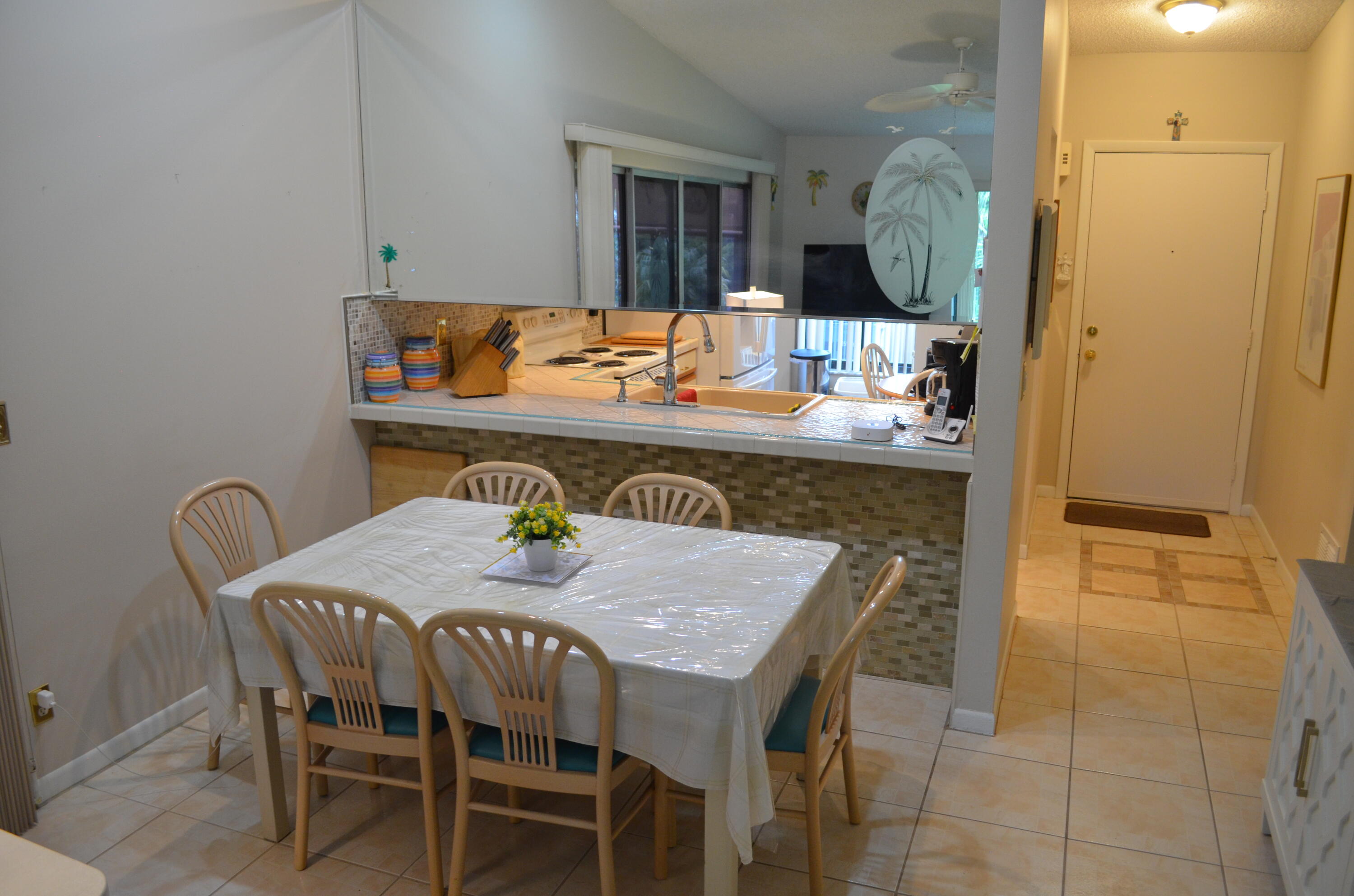 VIBURNUM AT LAS VERDES - Residential