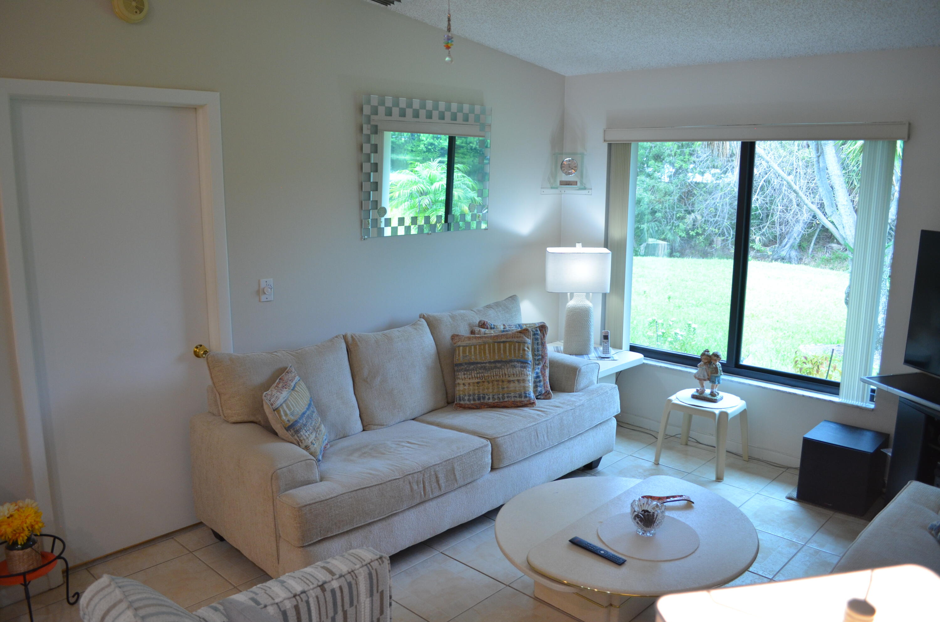 VIBURNUM AT LAS VERDES - Residential