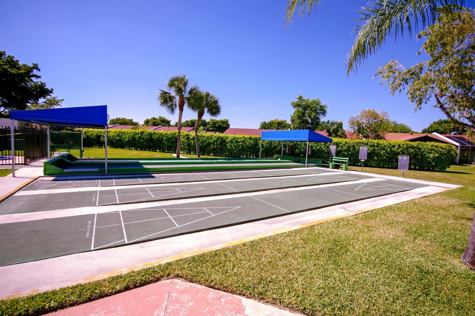 VIBURNUM AT LAS VERDES - Residential