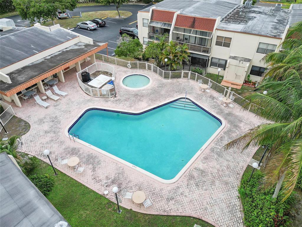 RAINTREE FOREST CONDO - Residential