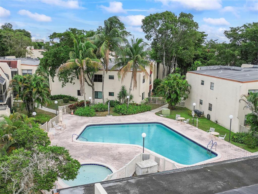 RAINTREE FOREST CONDO - Residential