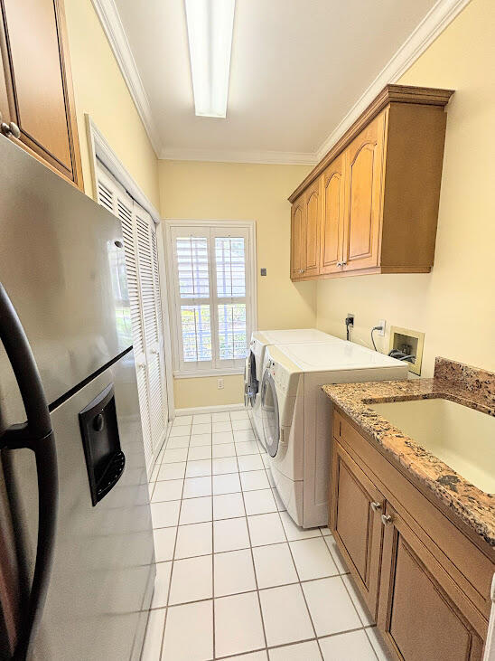 PINE CREEK TOWN HOMES PHASE II B - Residential
