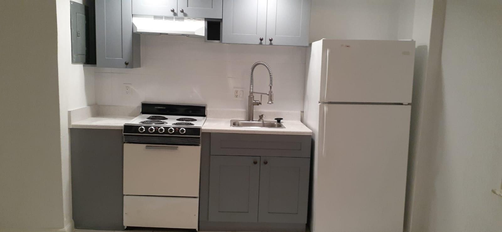 CYPRESS CREEK CONDO - Residential Lease