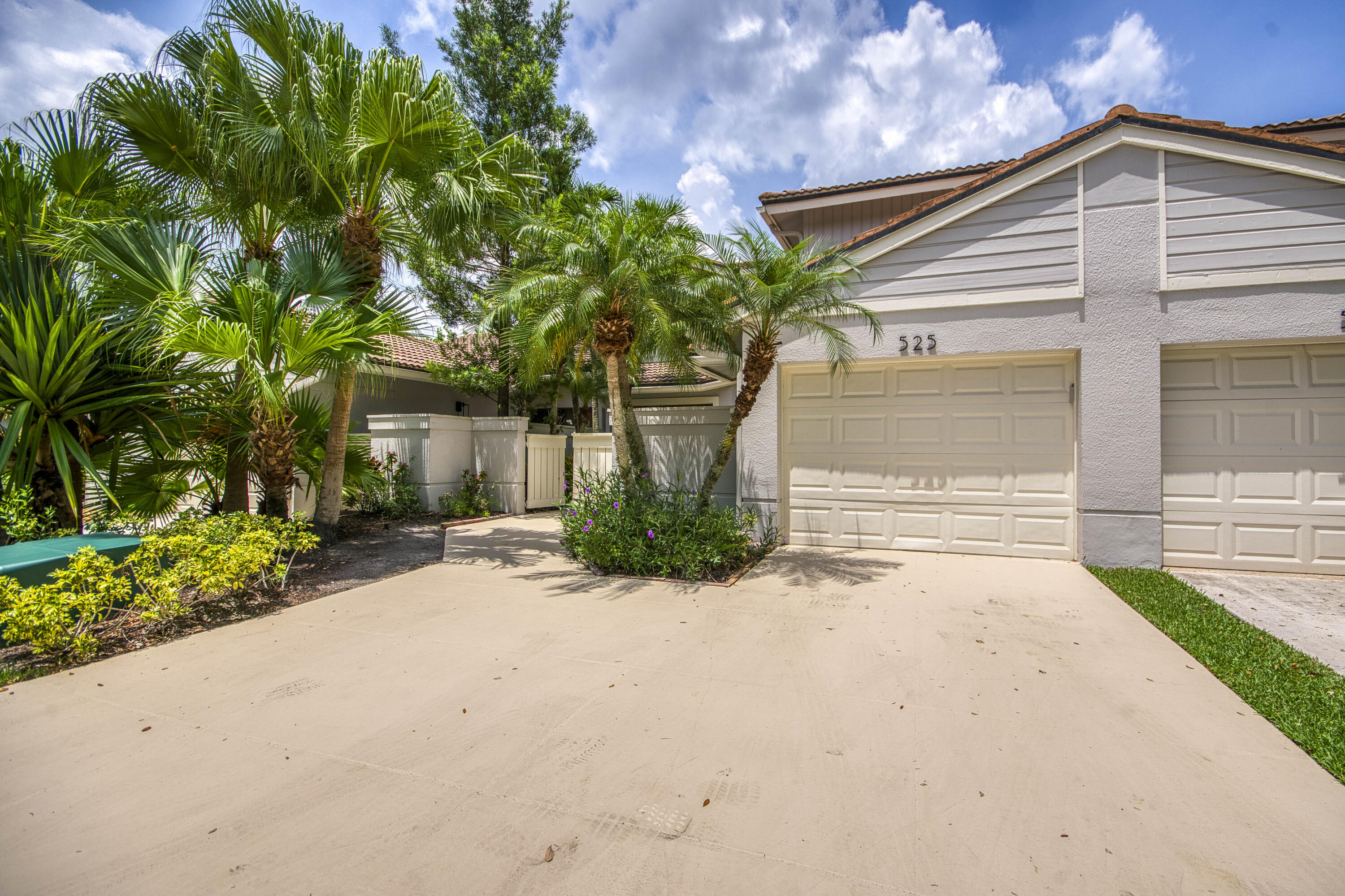 Prestwick Chase at PGA National - Residential