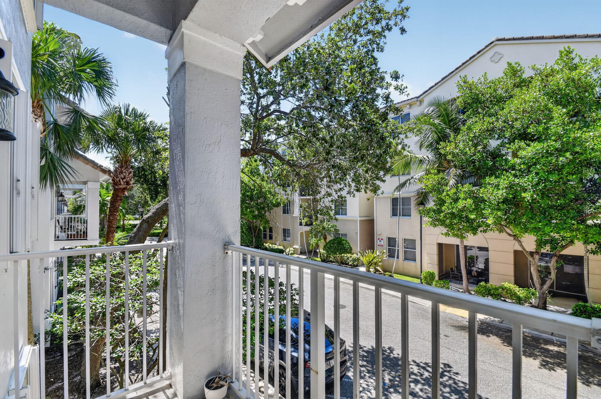 RENAISSANCE COMMONS PUD - Residential Lease