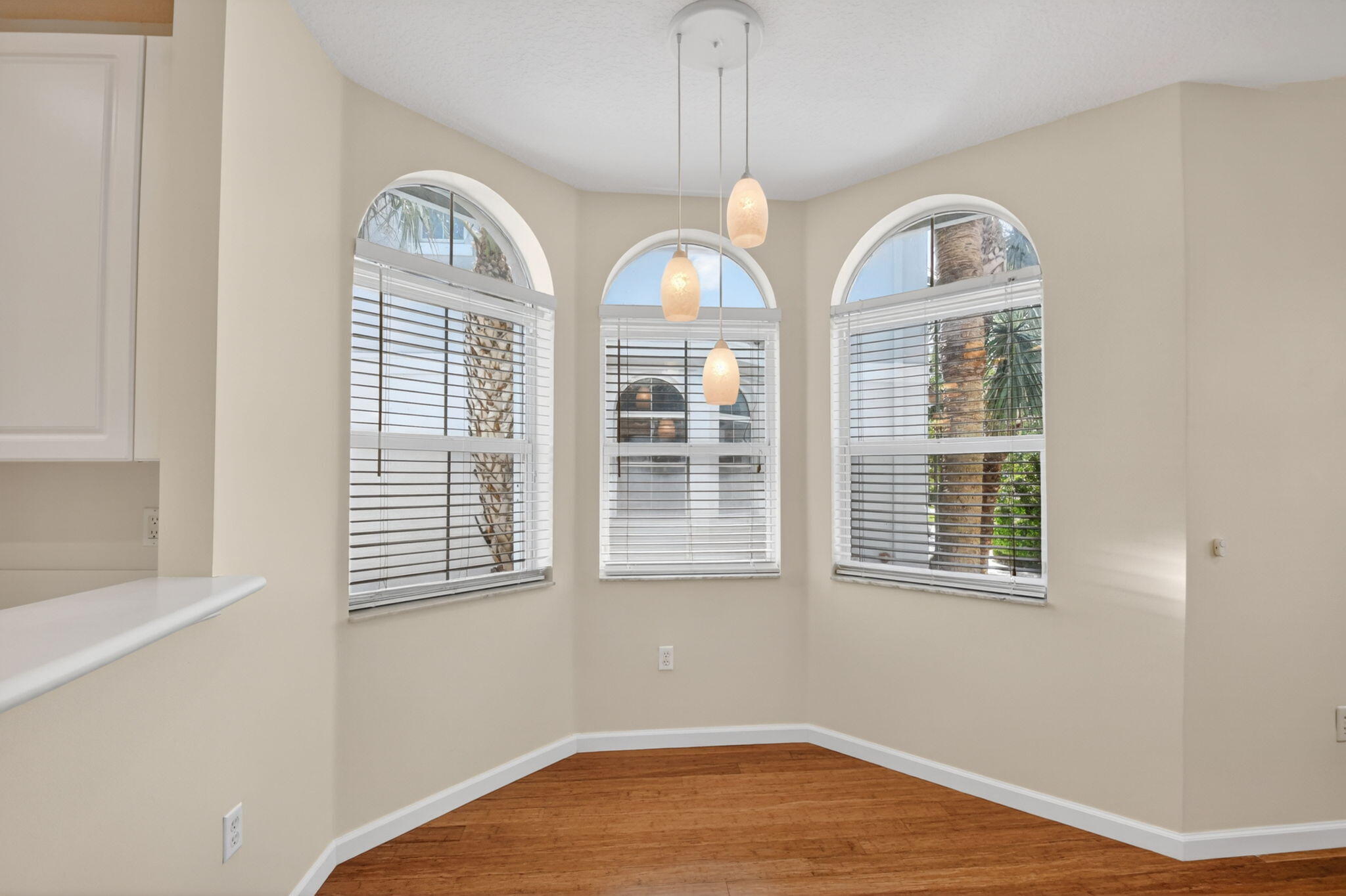RENAISSANCE COMMONS PUD - Residential Lease