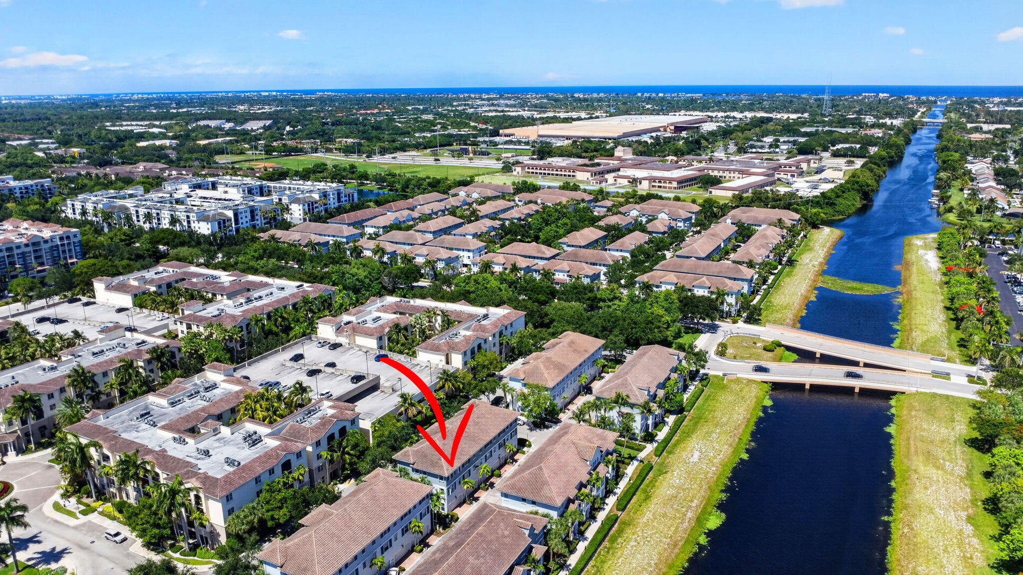 RENAISSANCE COMMONS PUD - Residential Lease