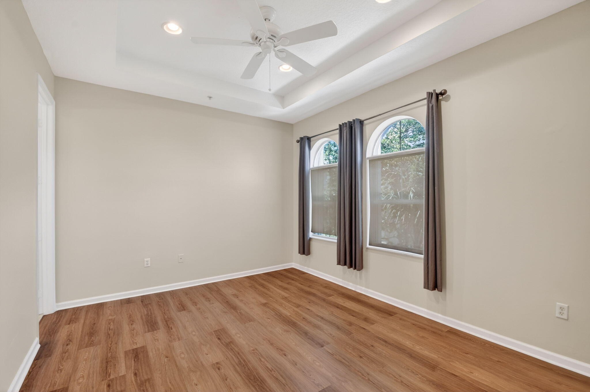 RENAISSANCE COMMONS PUD - Residential Lease