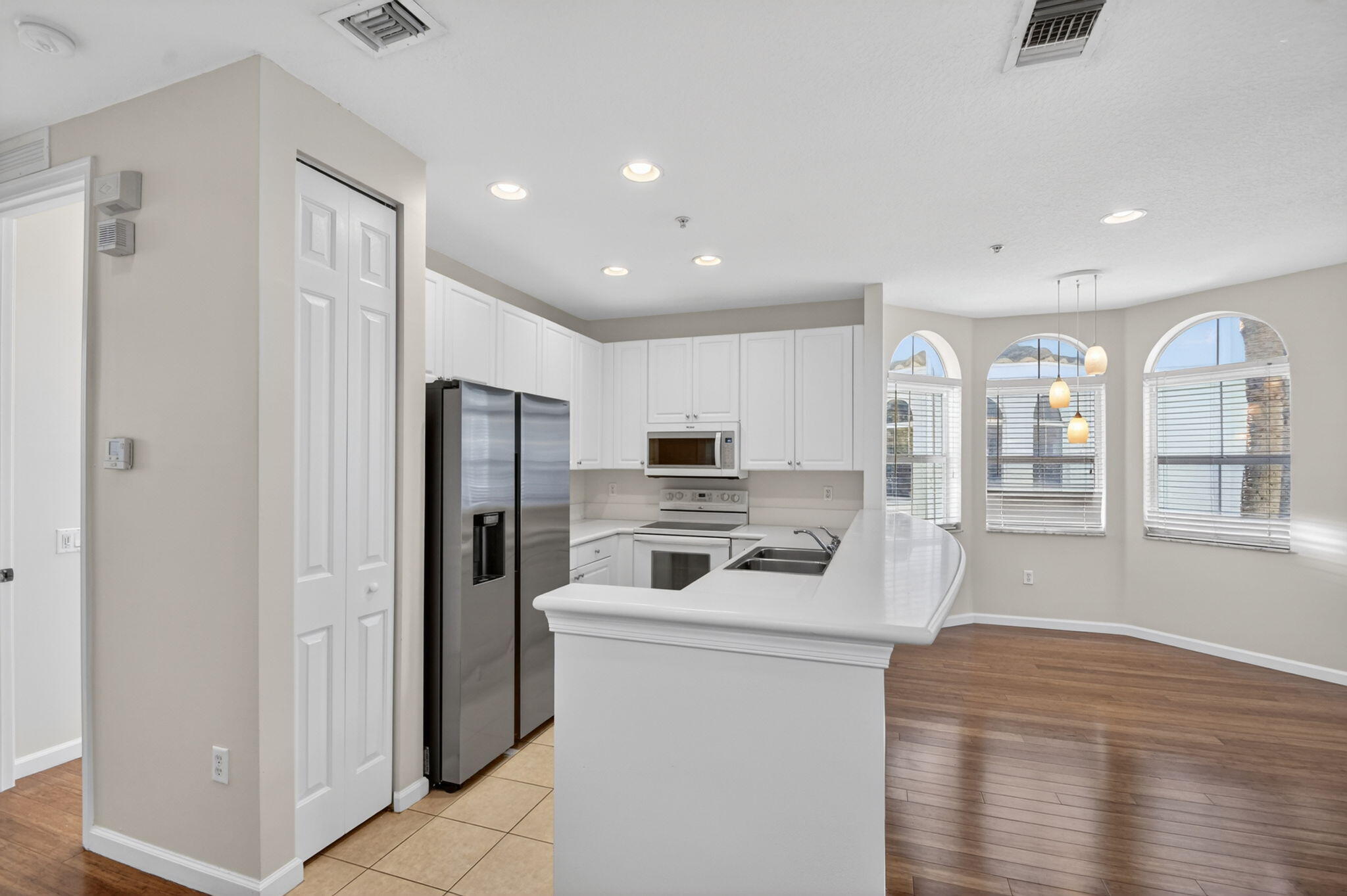 RENAISSANCE COMMONS PUD - Residential Lease