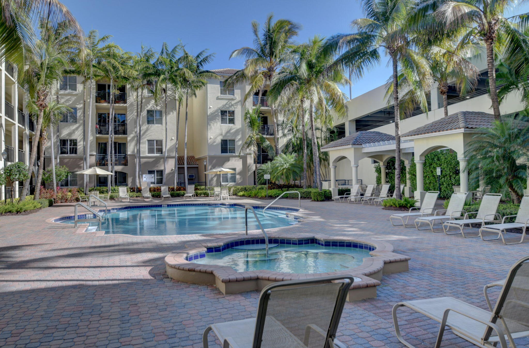 RENAISSANCE COMMONS PUD - Residential Lease
