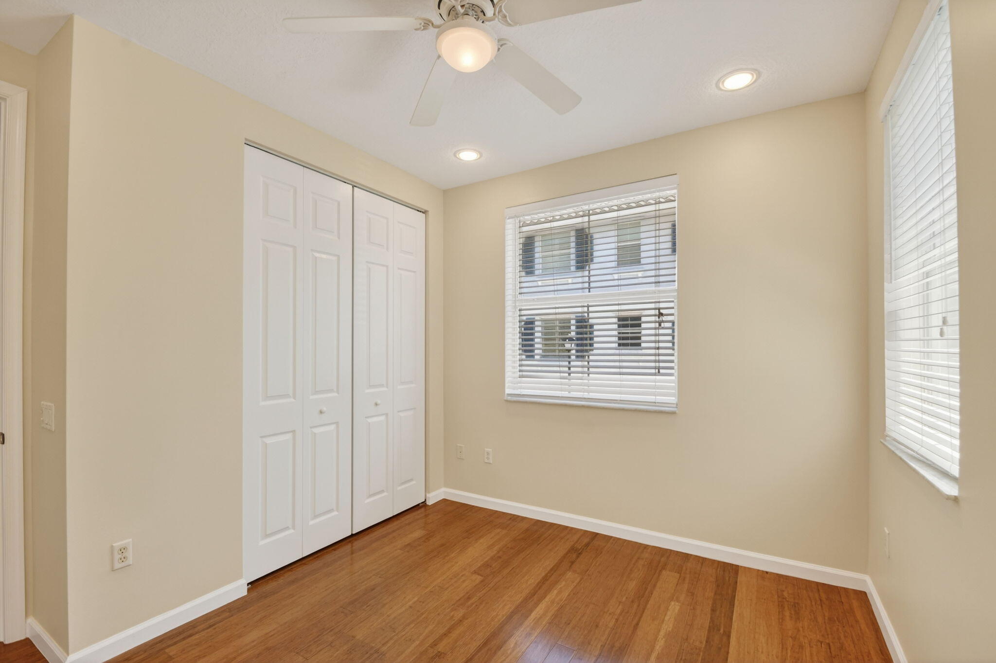 RENAISSANCE COMMONS PUD - Residential Lease