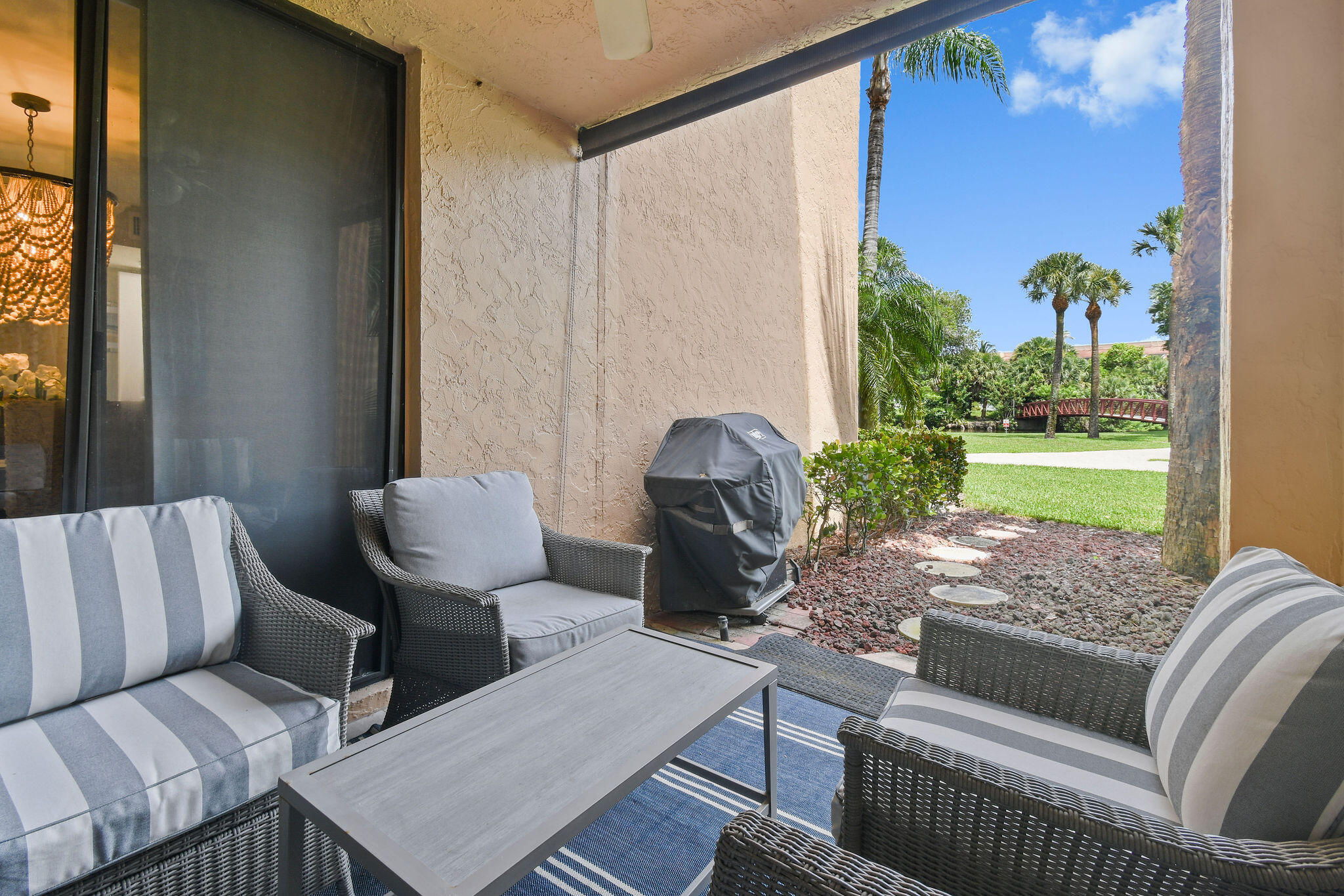 LAVERS DELRAY RACQUET CLUB COND I - Residential Lease