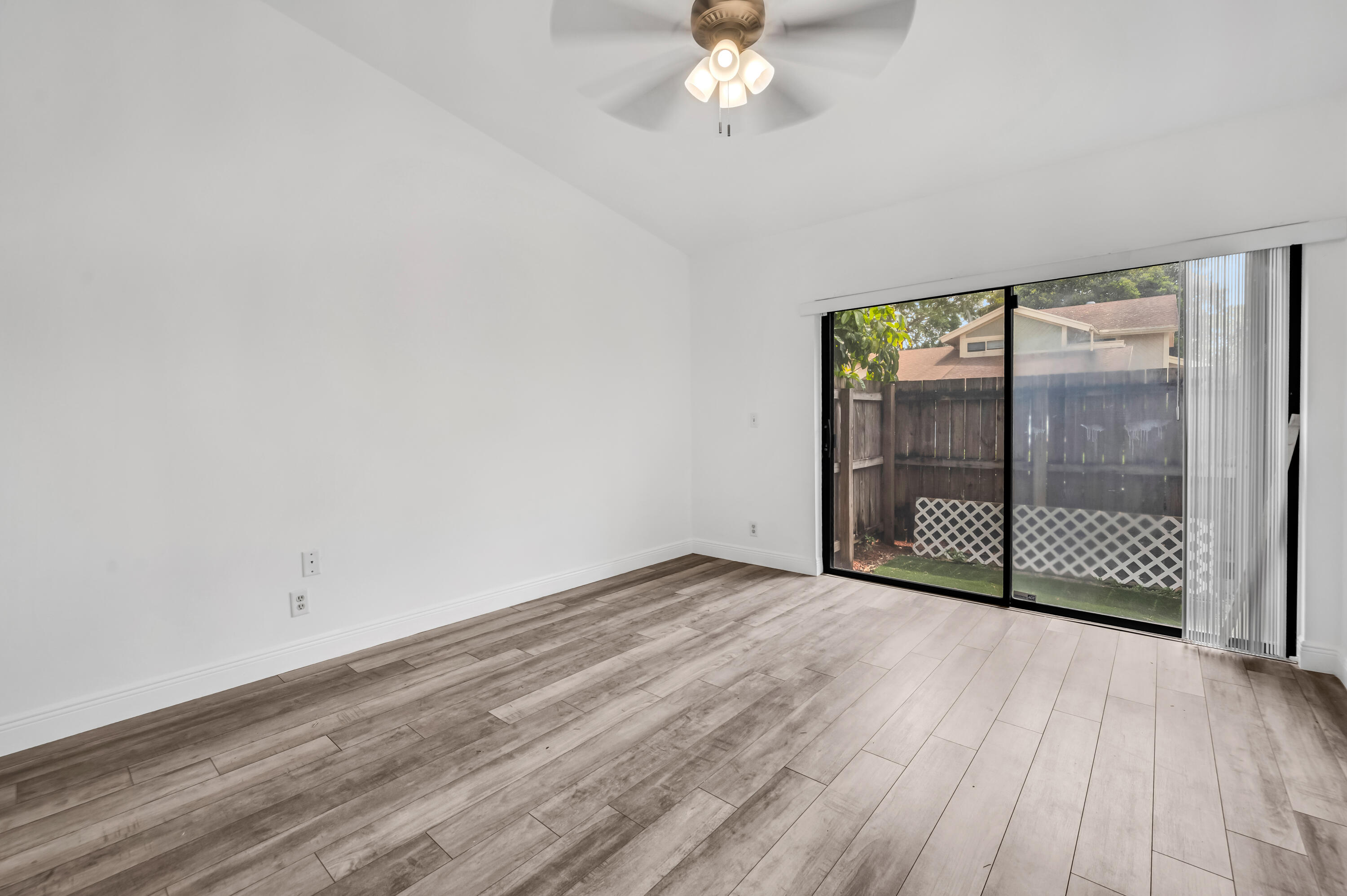 SIERRA DEL MAR - Residential Lease