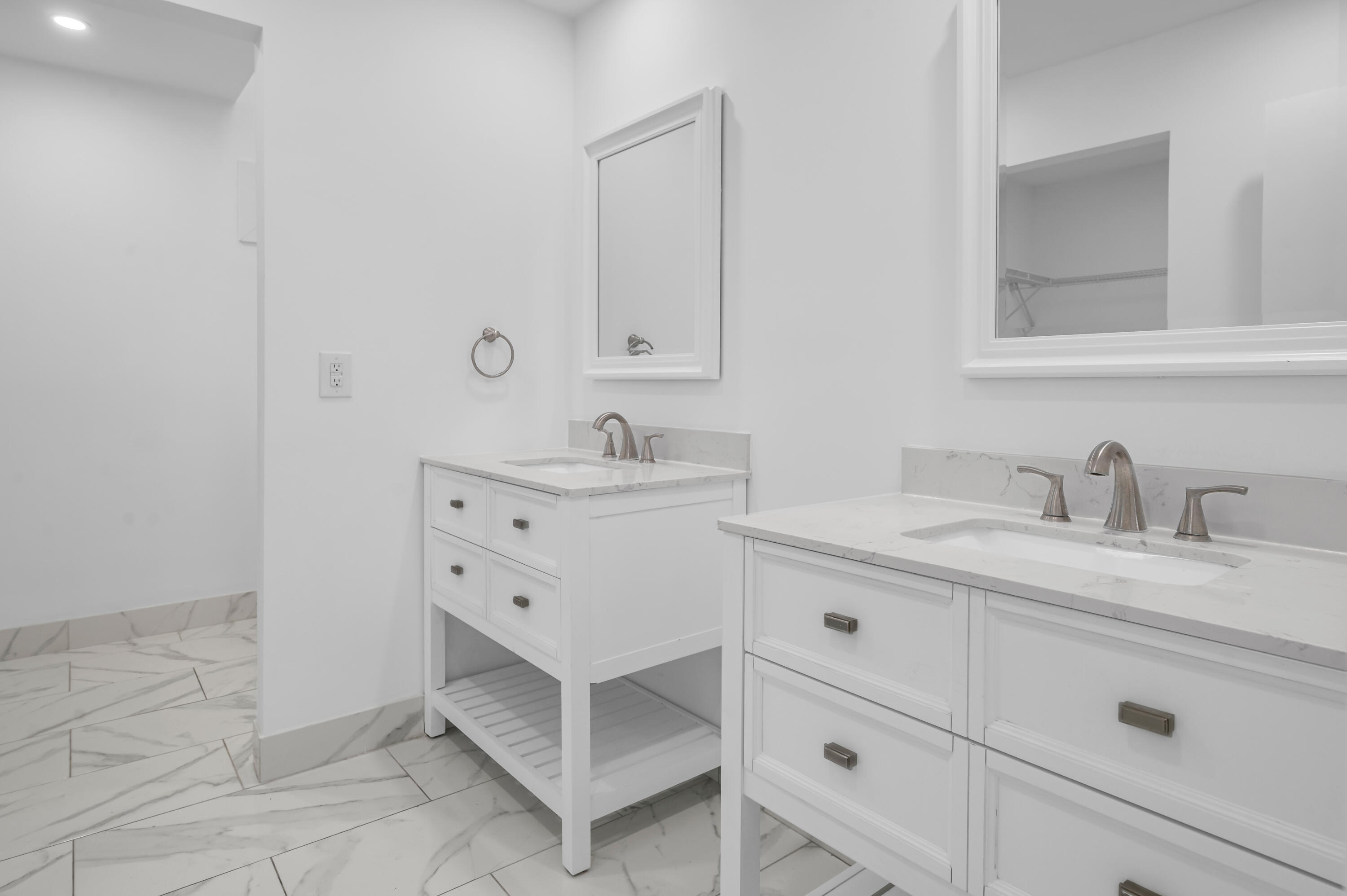 SIERRA DEL MAR - Residential Lease