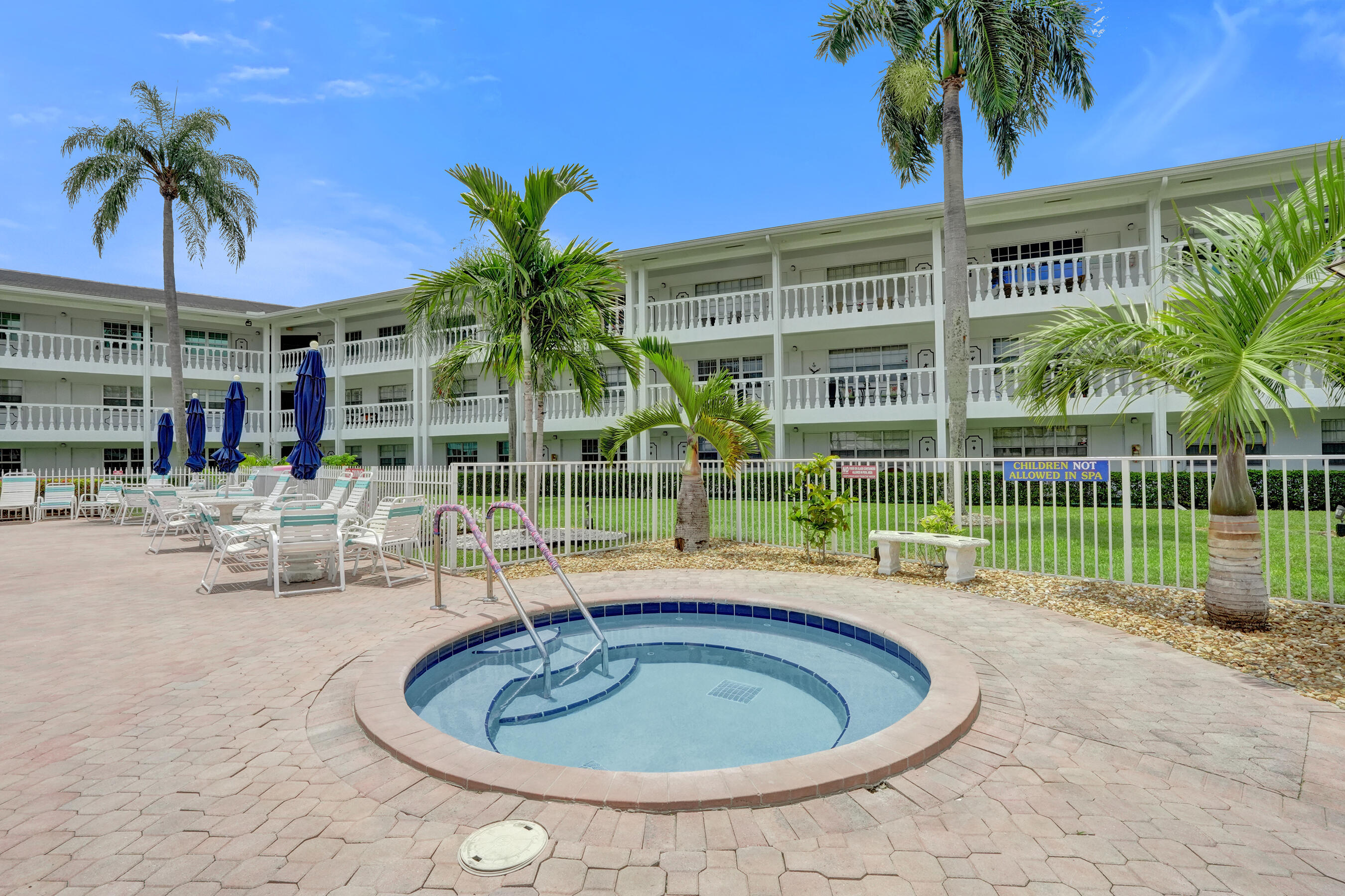 MAYBURY MANSIONS CONDO - Residential Lease