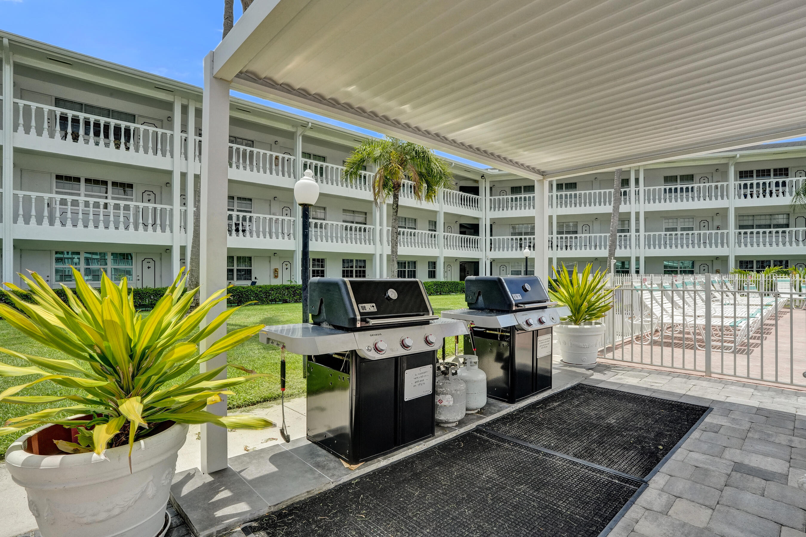 MAYBURY MANSIONS CONDO - Residential Lease