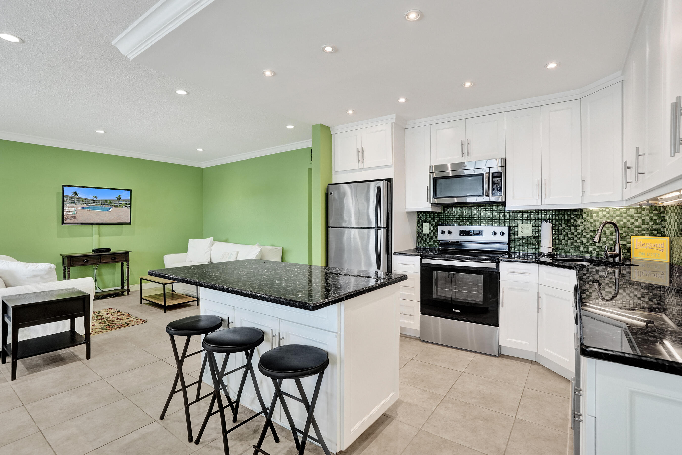 MAYBURY MANSIONS CONDO - Residential Lease