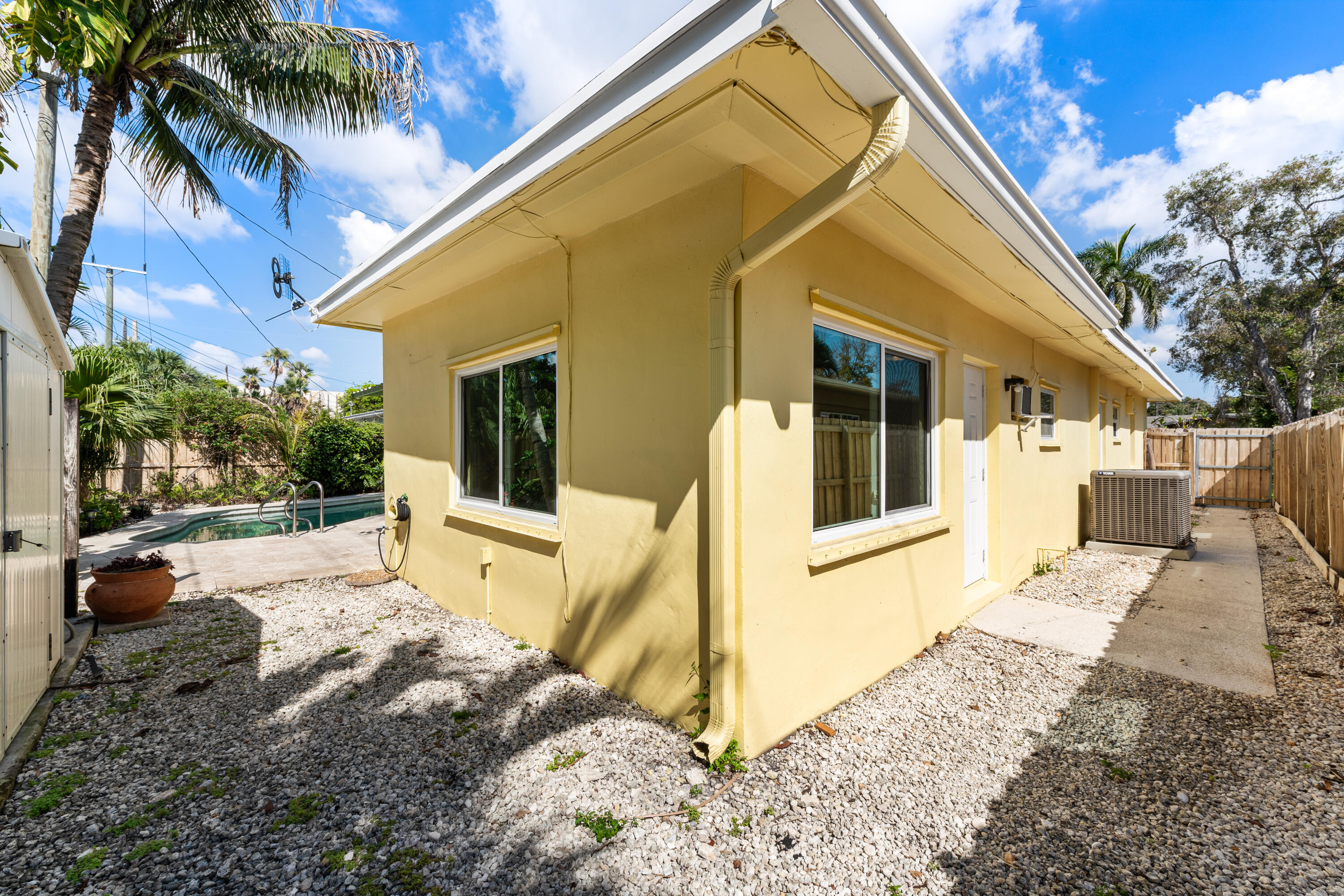 Verena Park 29-9 B - Residential
