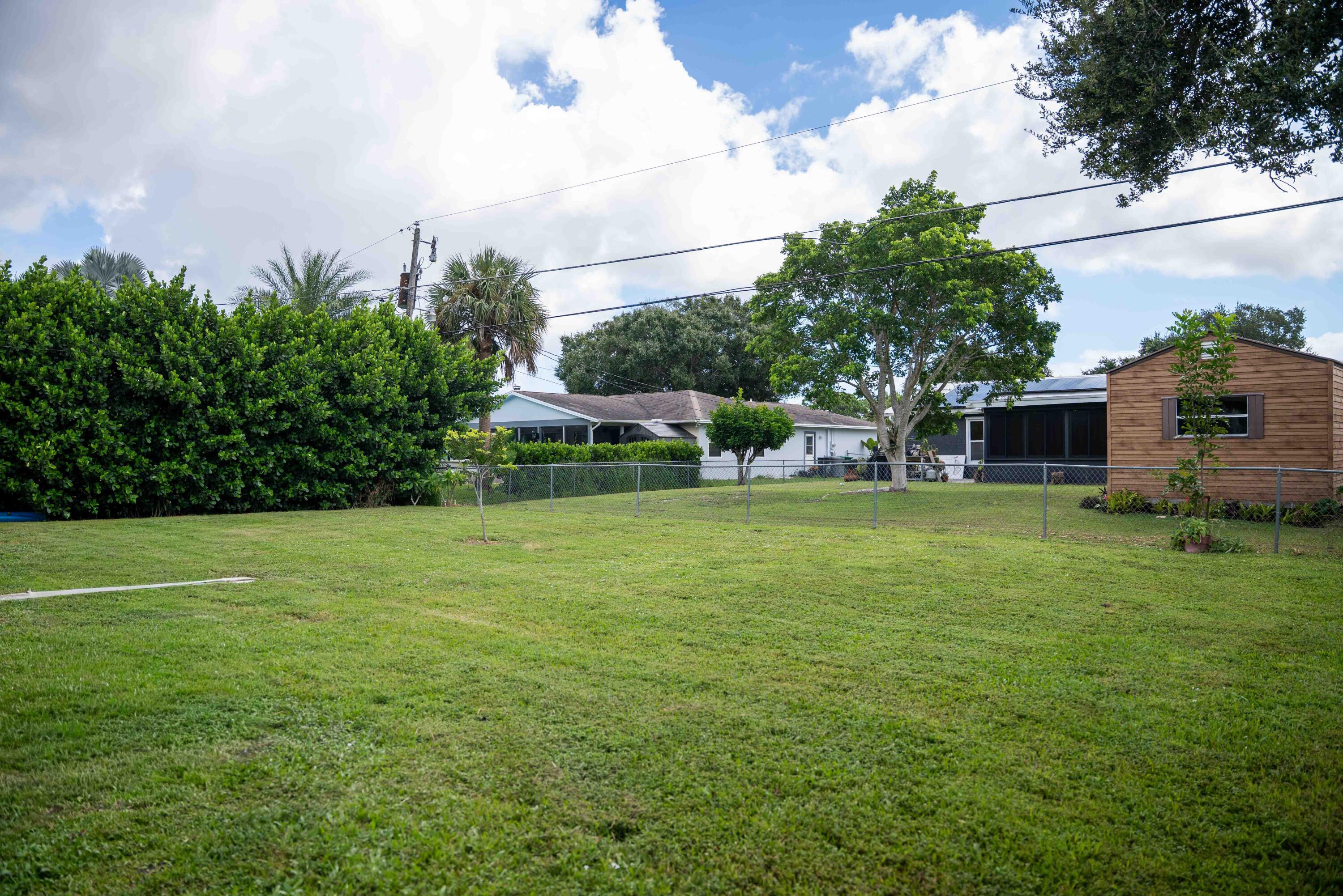 PORT ST LUCIE SECTION 13 - Residential Lease