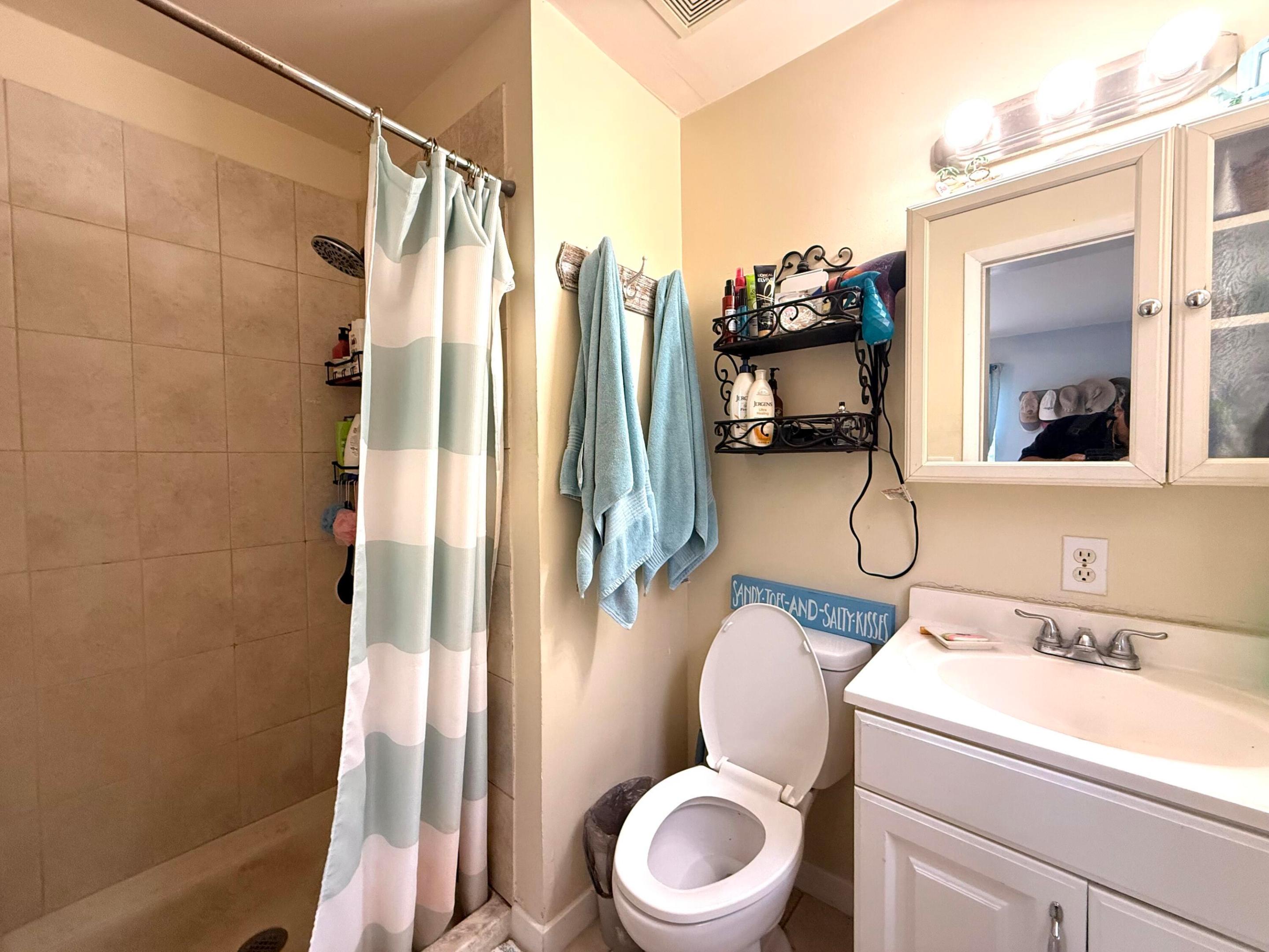 PORT ST LUCIE SECTION 13 - Residential Lease