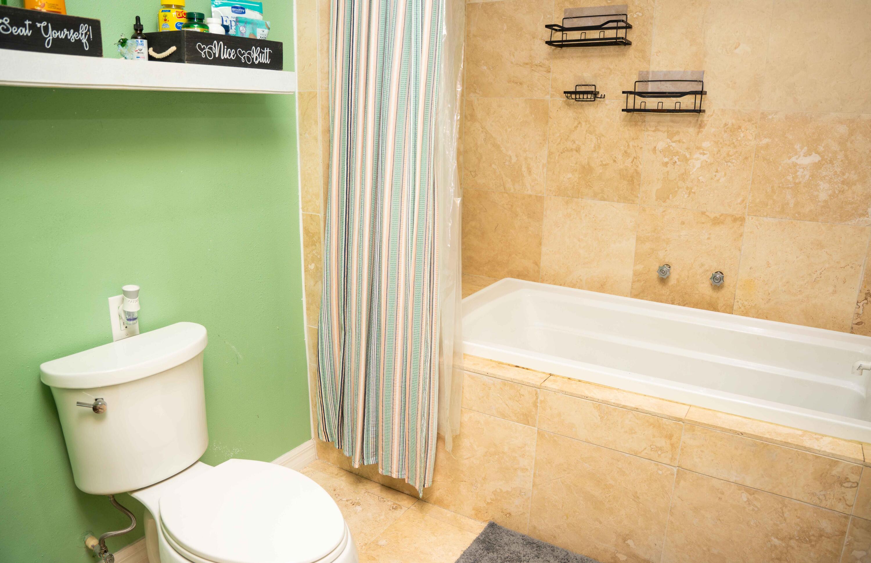 PORT ST LUCIE SECTION 13 - Residential Lease