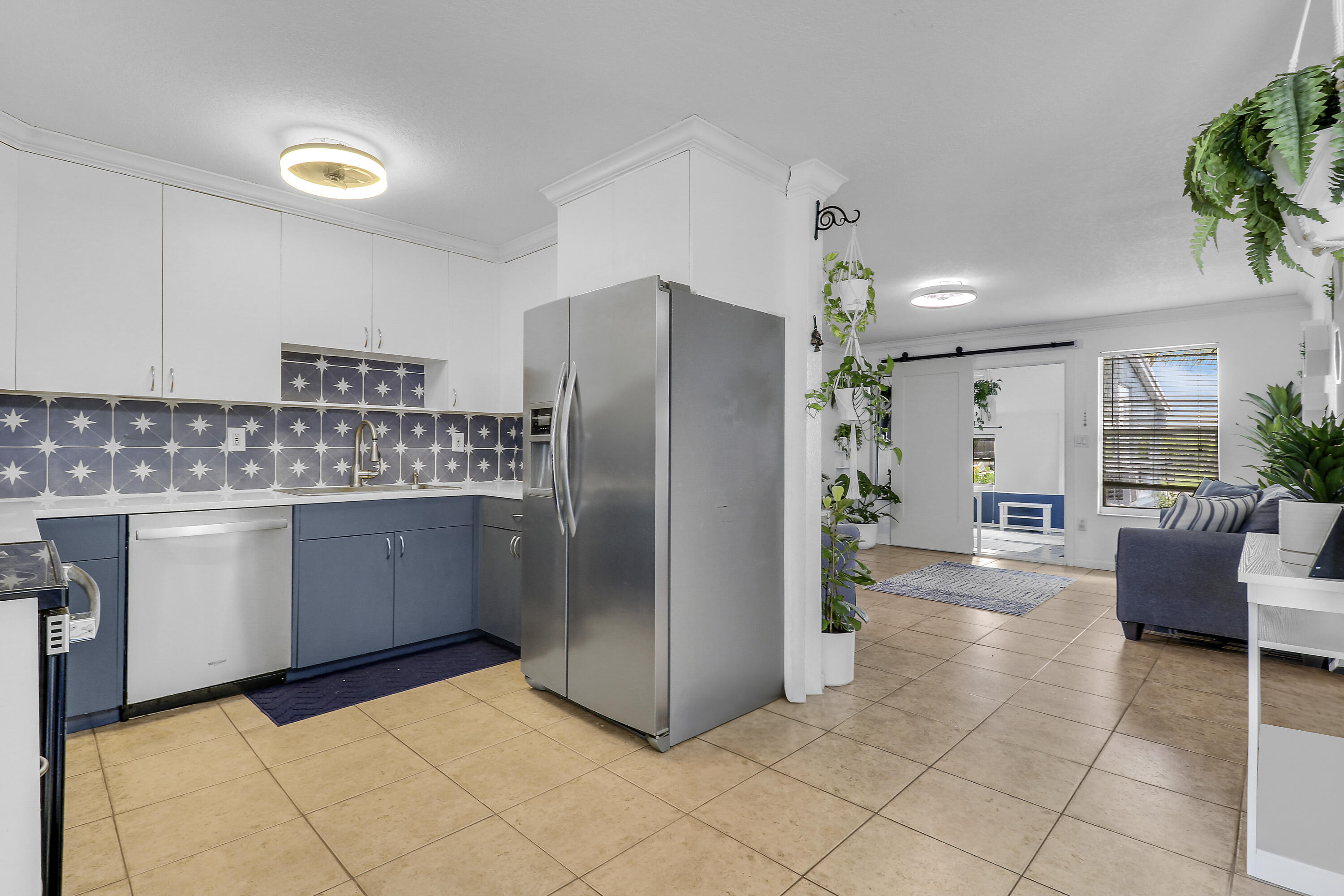 Palm Beach Square - Residential