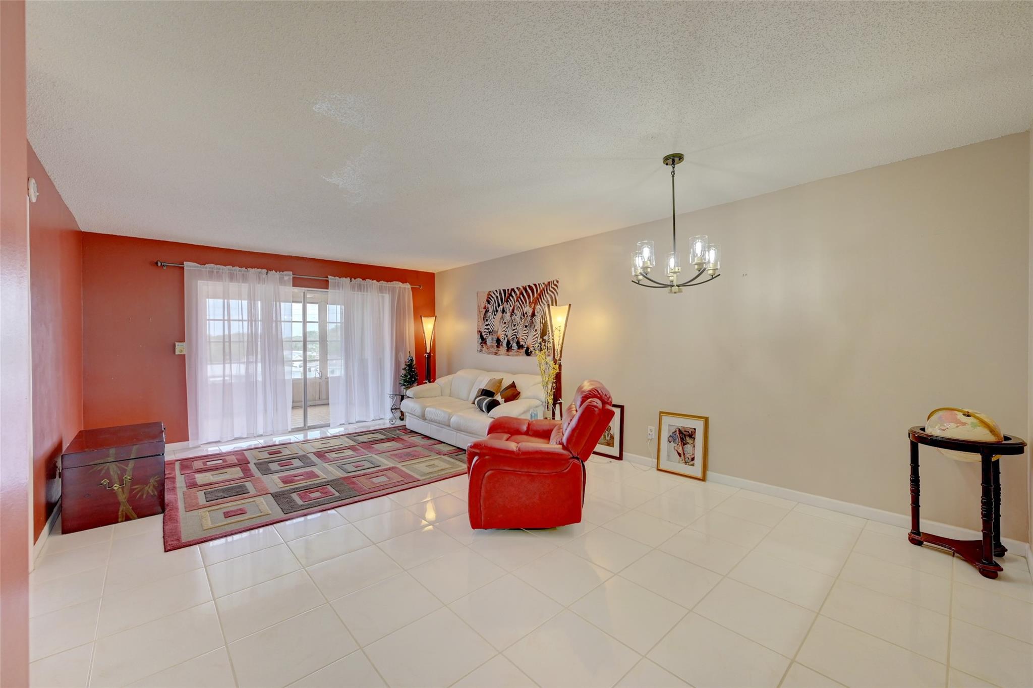 Oriole Golf & Tennis Club - Residential