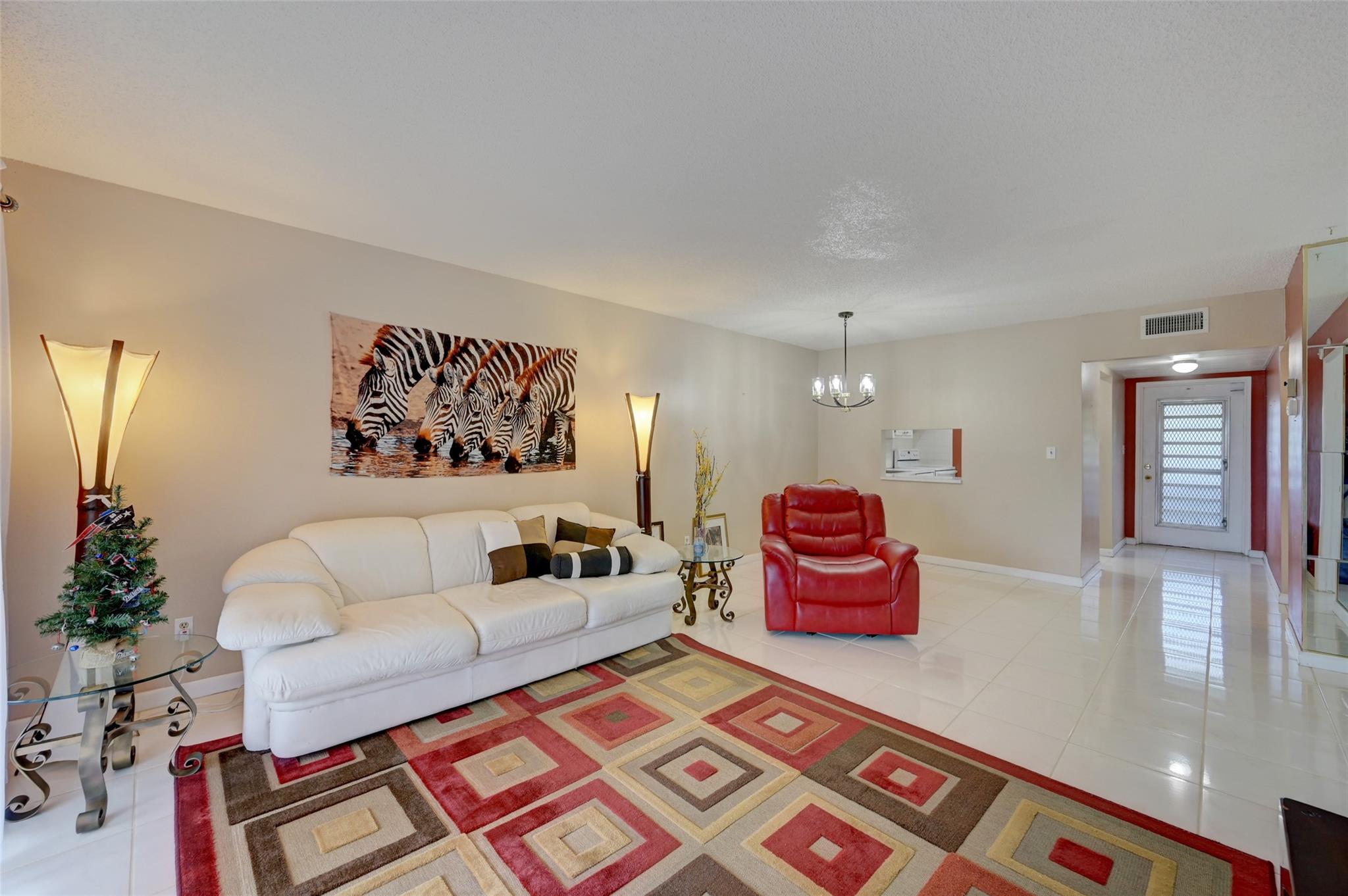 Oriole Golf & Tennis Club - Residential