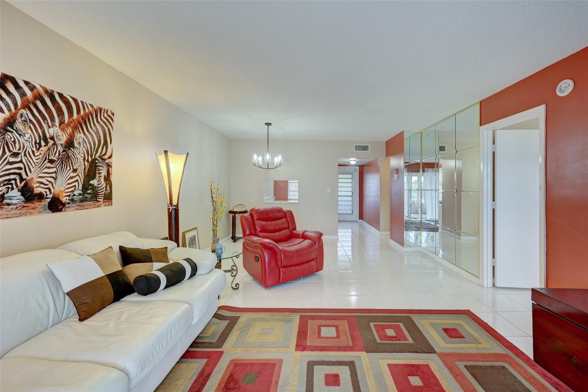 Oriole Golf & Tennis Club - Residential