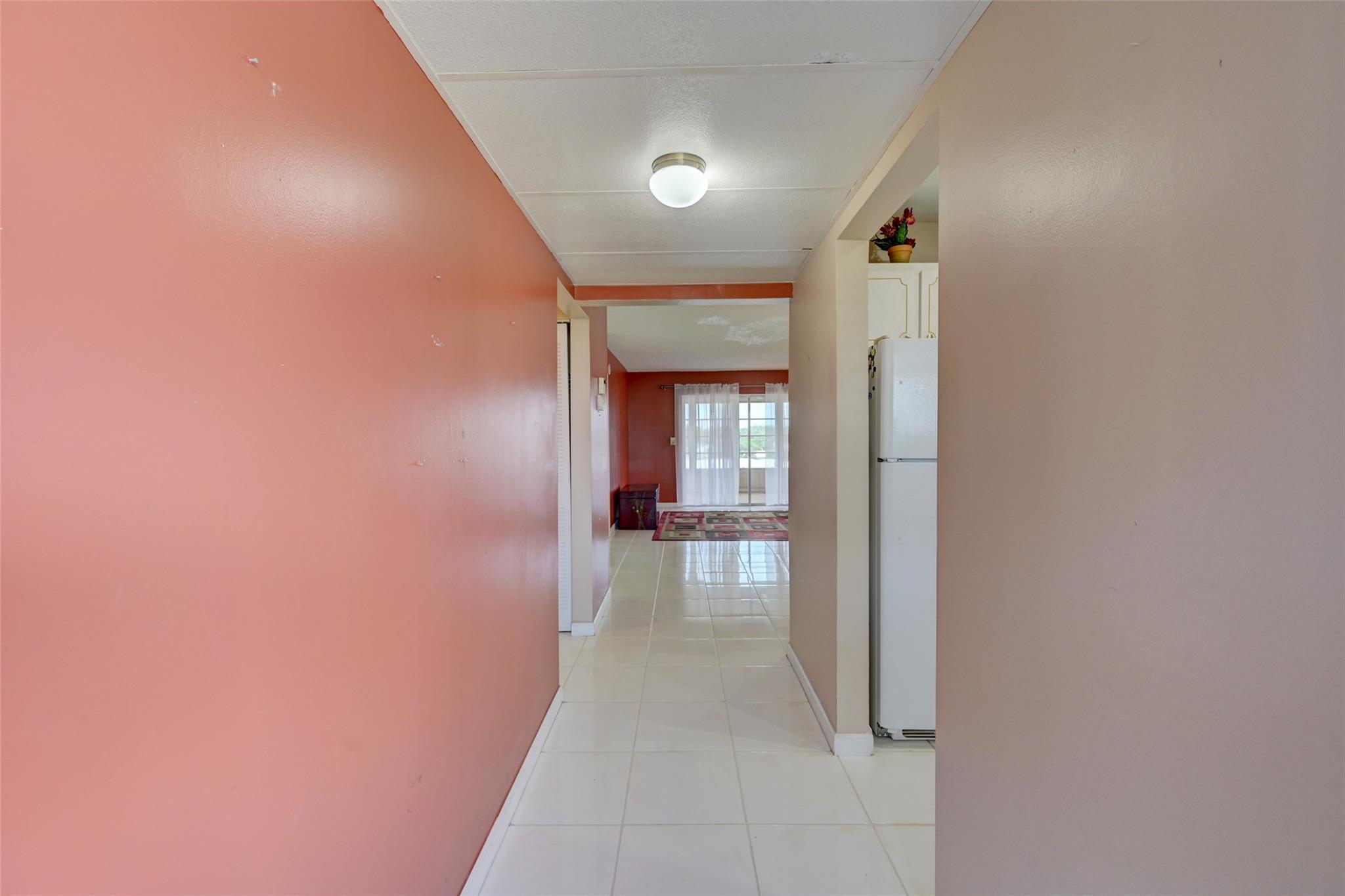 Oriole Golf & Tennis Club - Residential