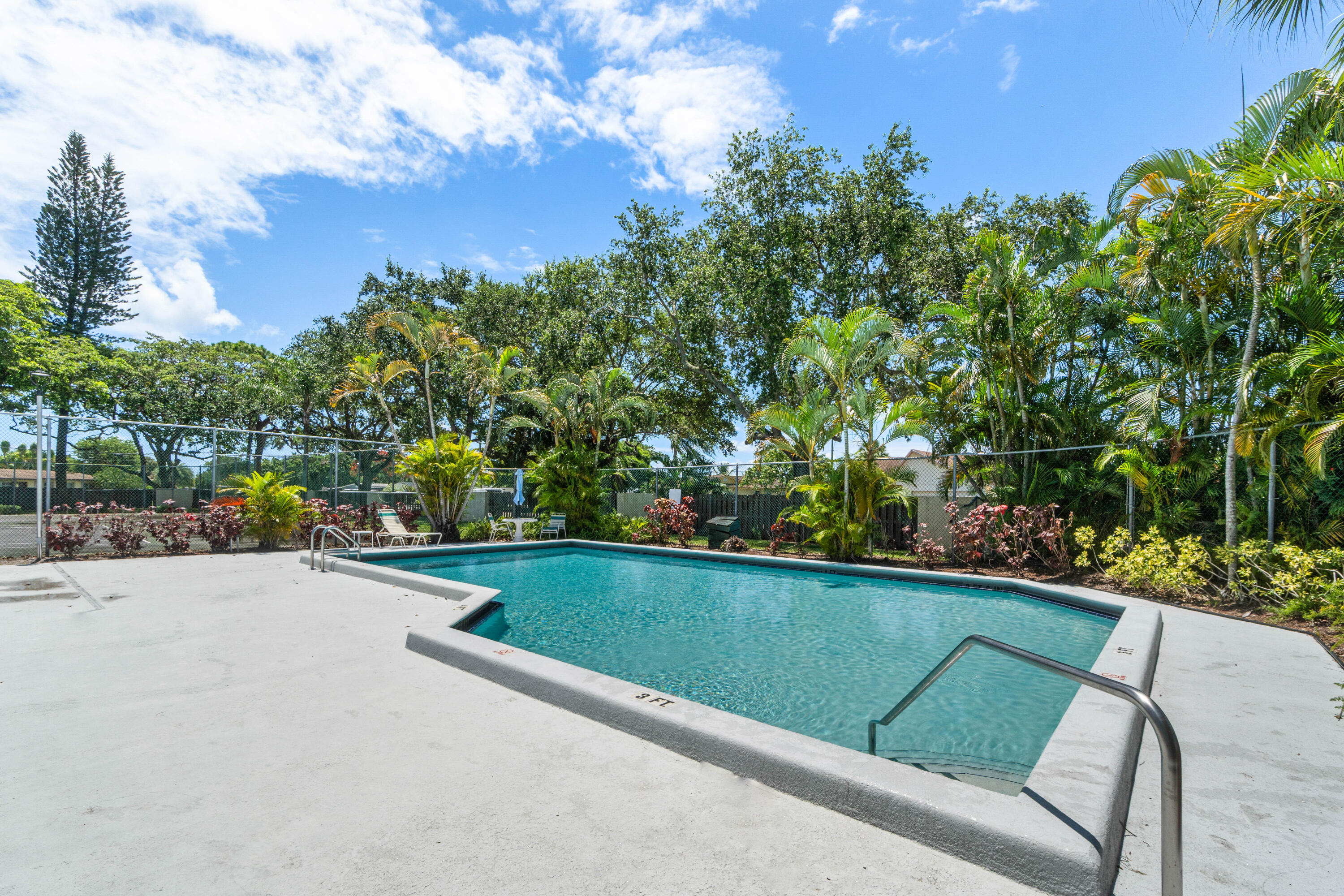 COLLINWOOD HEIGHTS 4 - Residential