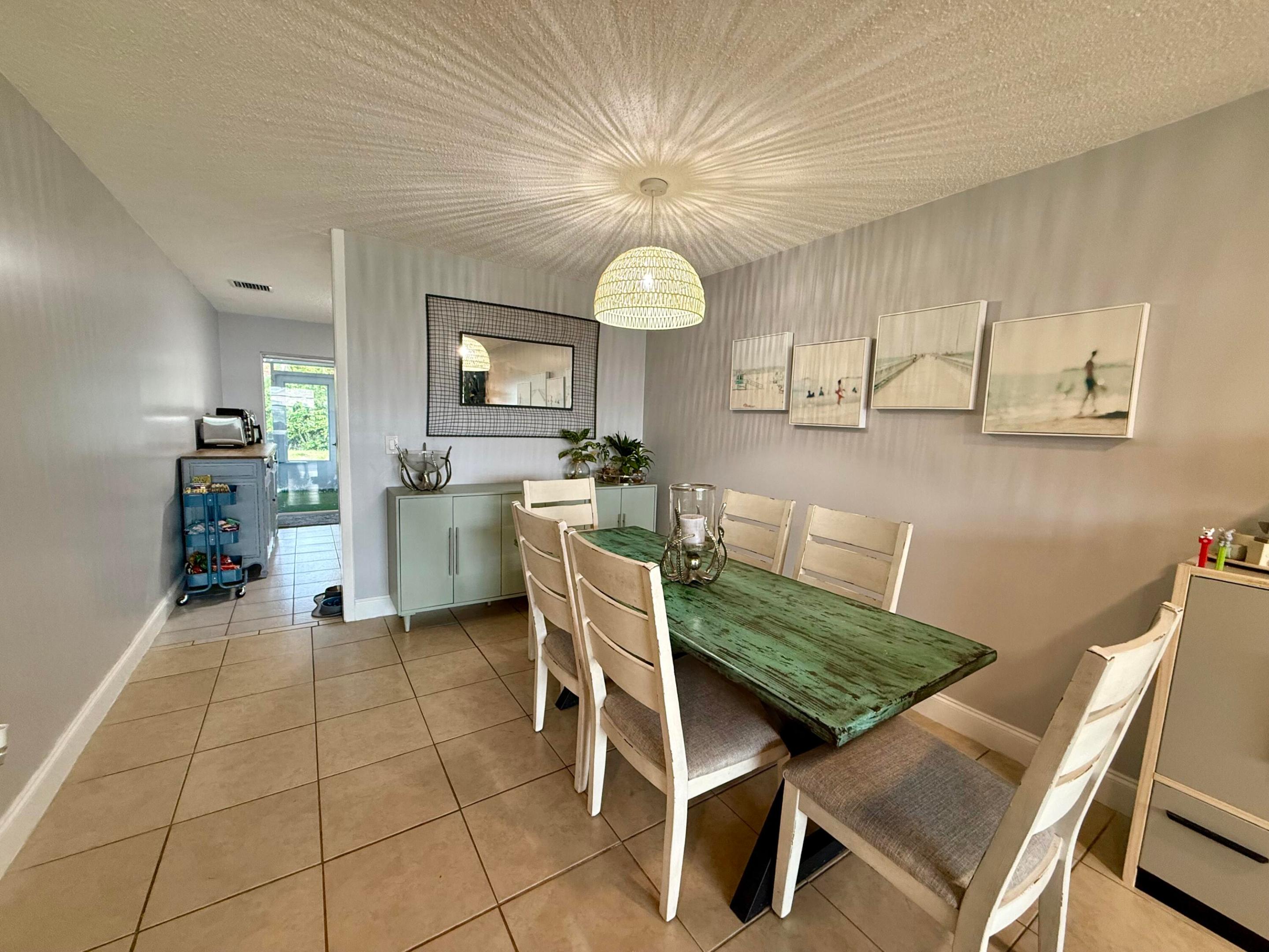 PORT SALERNO VILLAGE - Residential Income