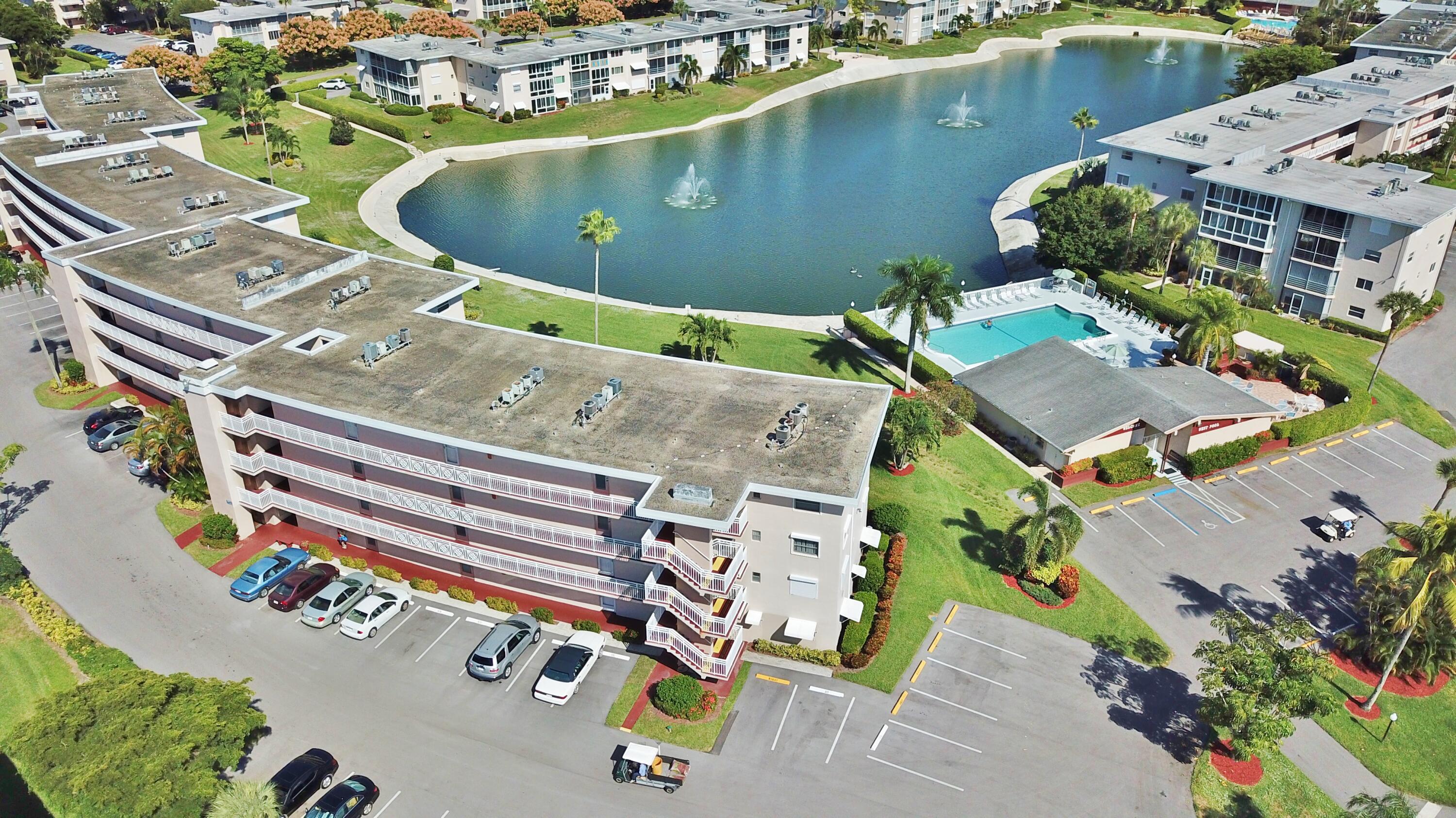 LAKE CLARKE GARDENS CONDO 16 - Residential