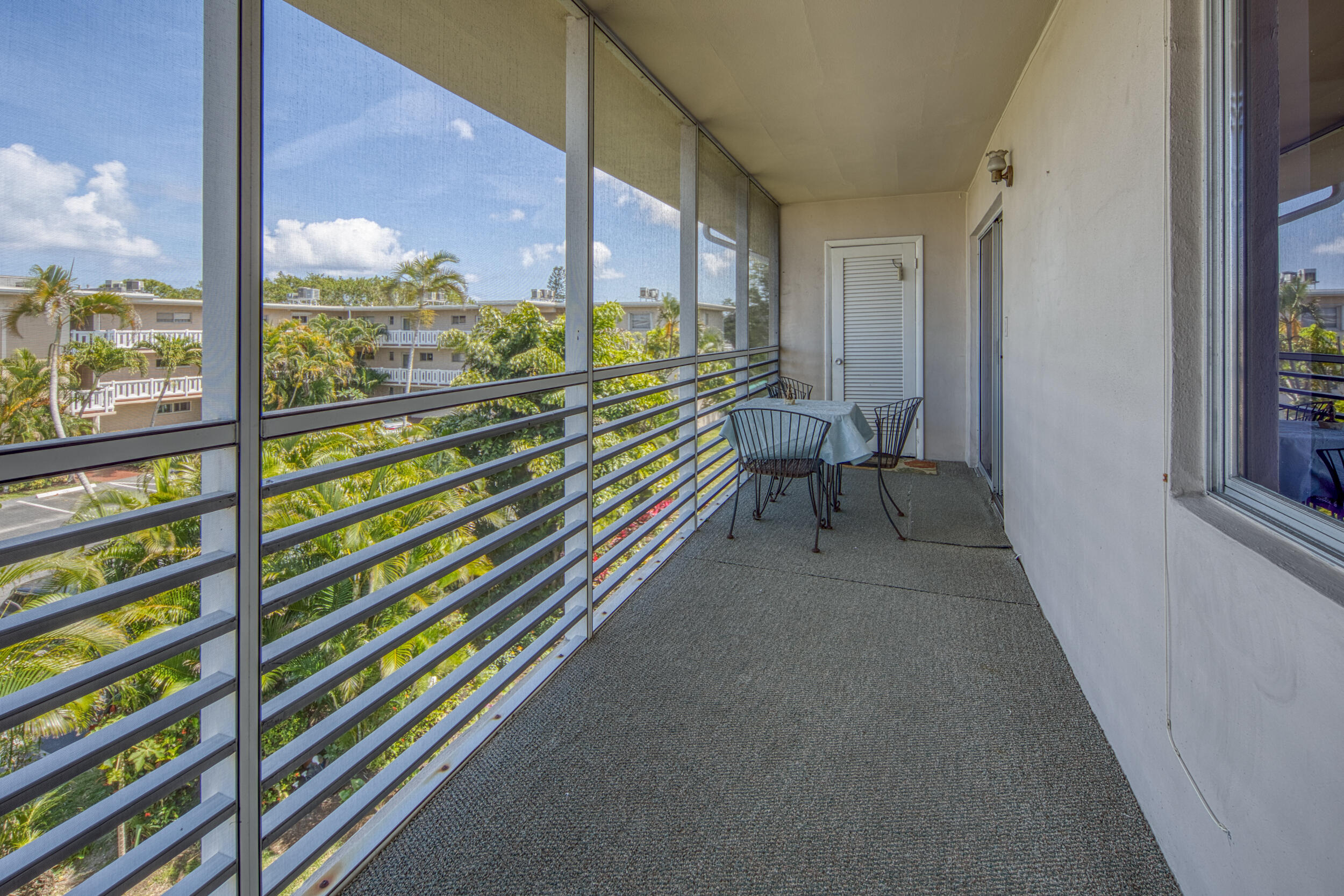 LAKE CLARKE GARDENS CONDO 16 - Residential