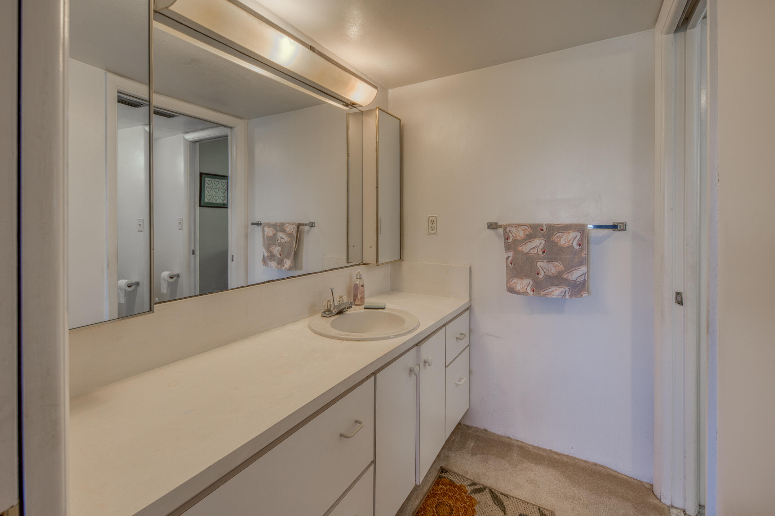 LAKE CLARKE GARDENS CONDO 16 - Residential