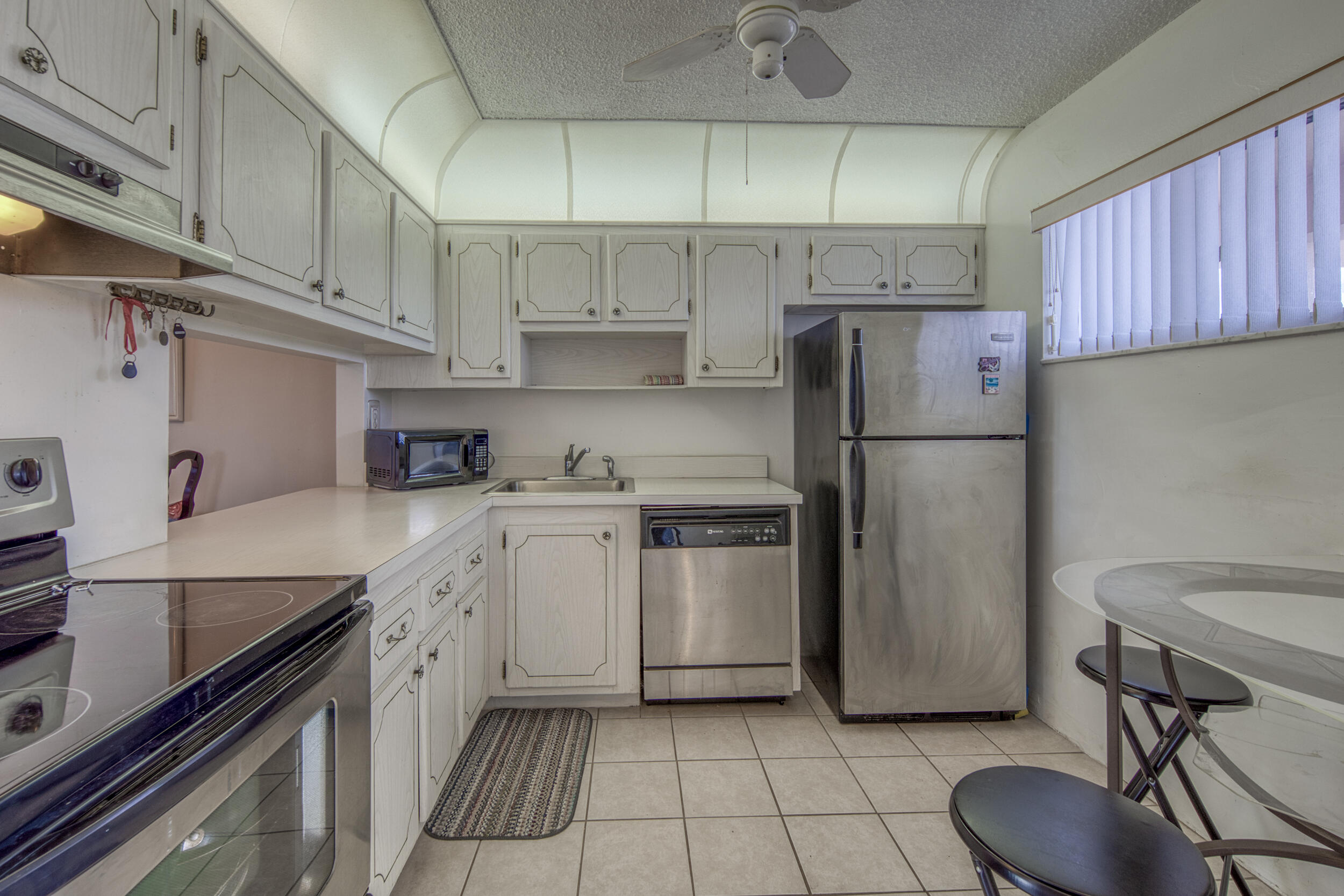 LAKE CLARKE GARDENS CONDO 16 - Residential