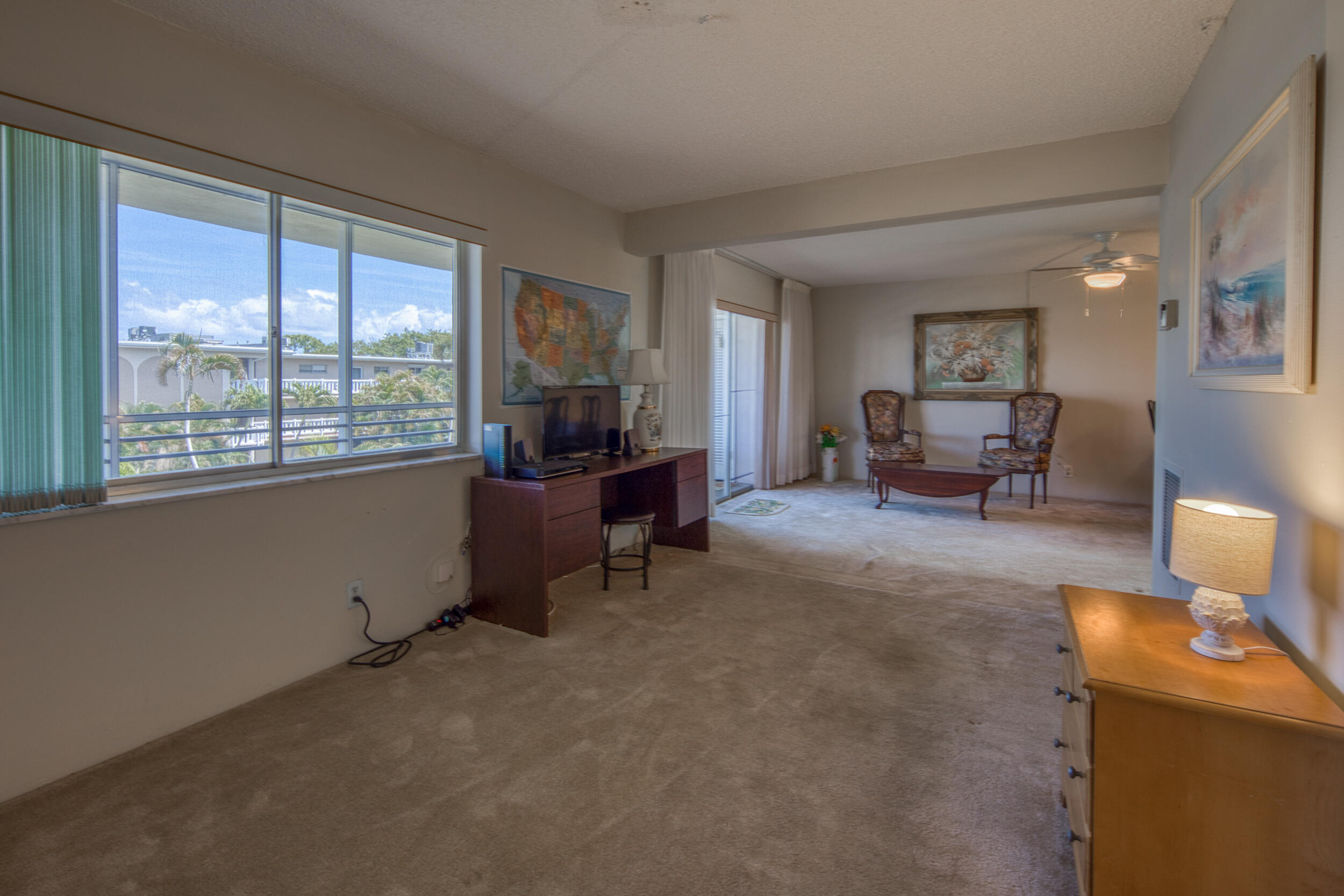 LAKE CLARKE GARDENS CONDO 16 - Residential
