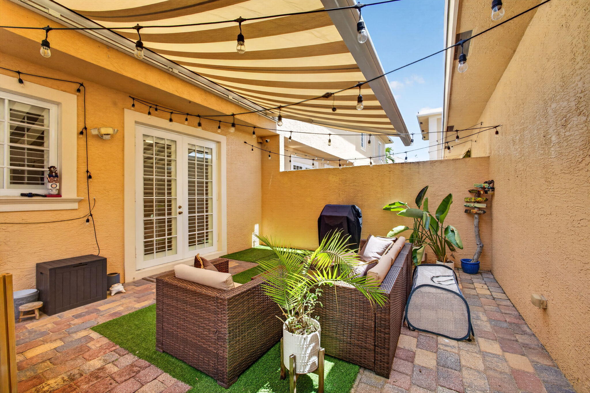 CANTERBURY PLACE - Residential