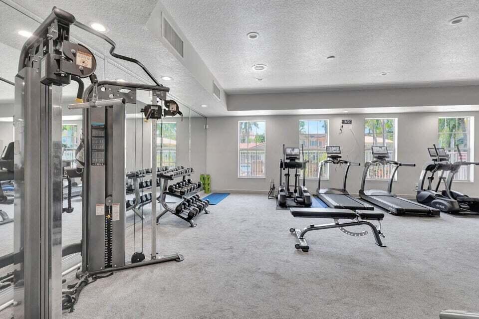 CANTERBURY PLACE - Residential