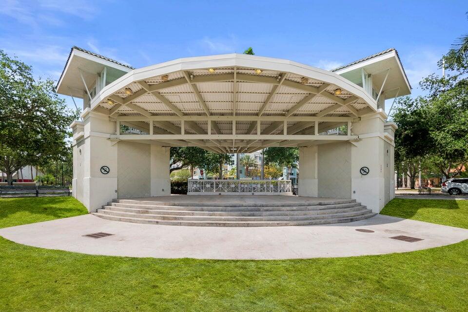 CANTERBURY PLACE - Residential